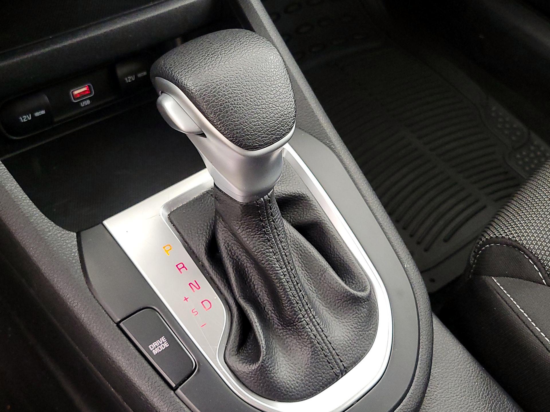 Thumbnail: 2023 Kia Forte - 17