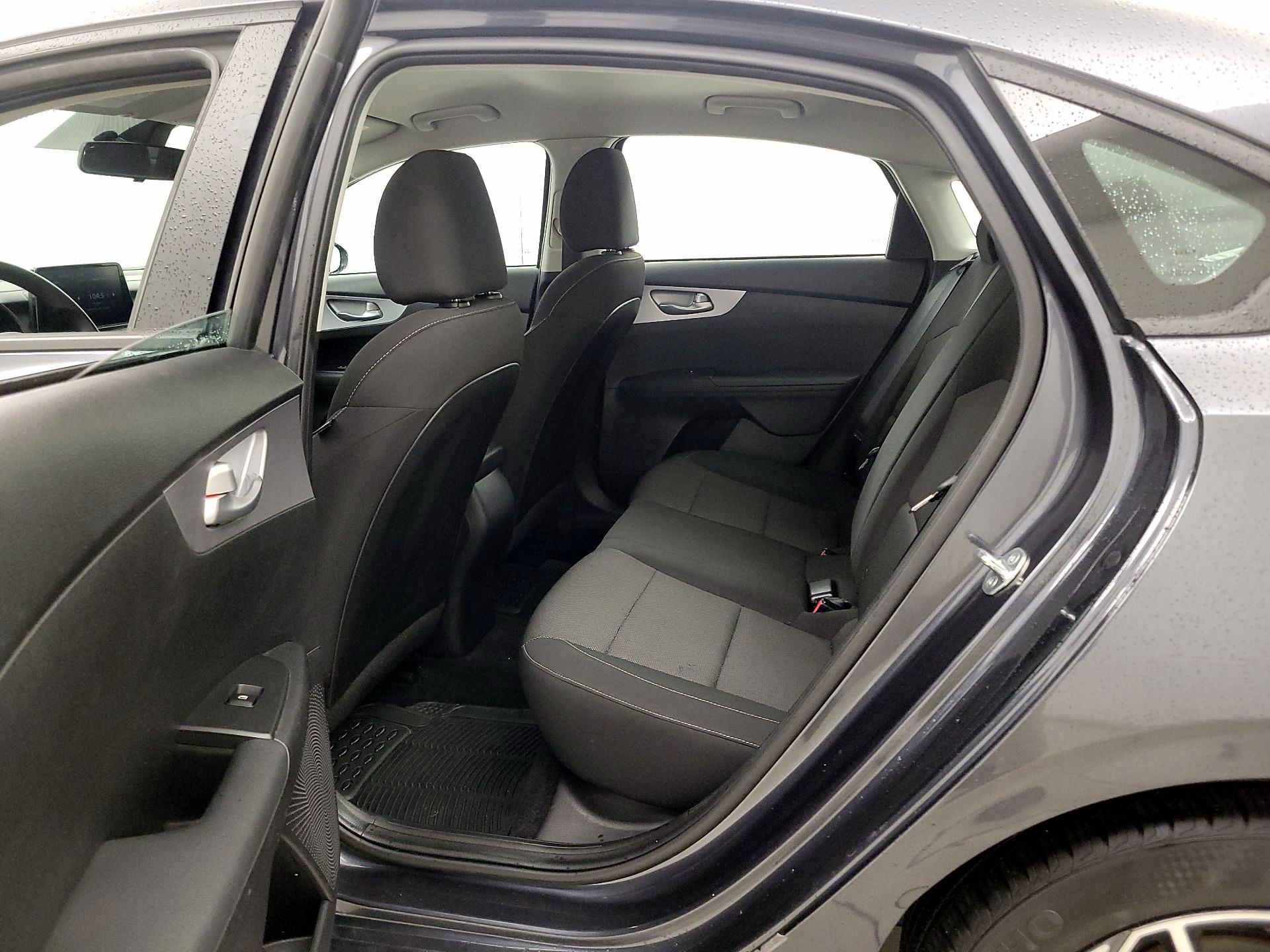 Thumbnail: 2023 Kia Forte - 19