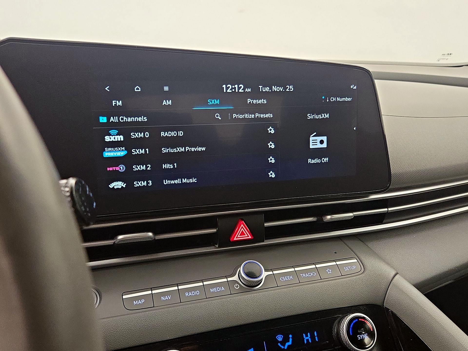 Thumbnail: 2023 Hyundai Elantra - 16