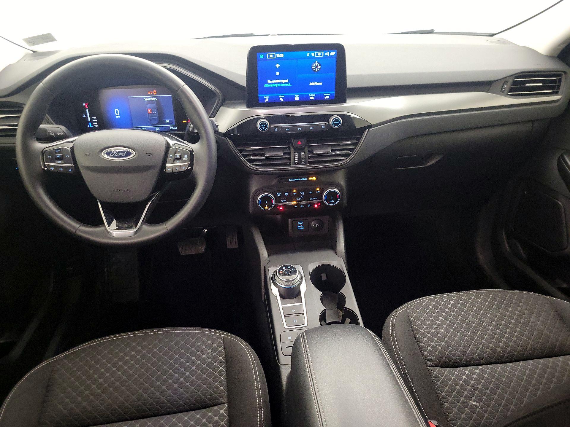 Thumbnail: 2023 Ford Escape - 9