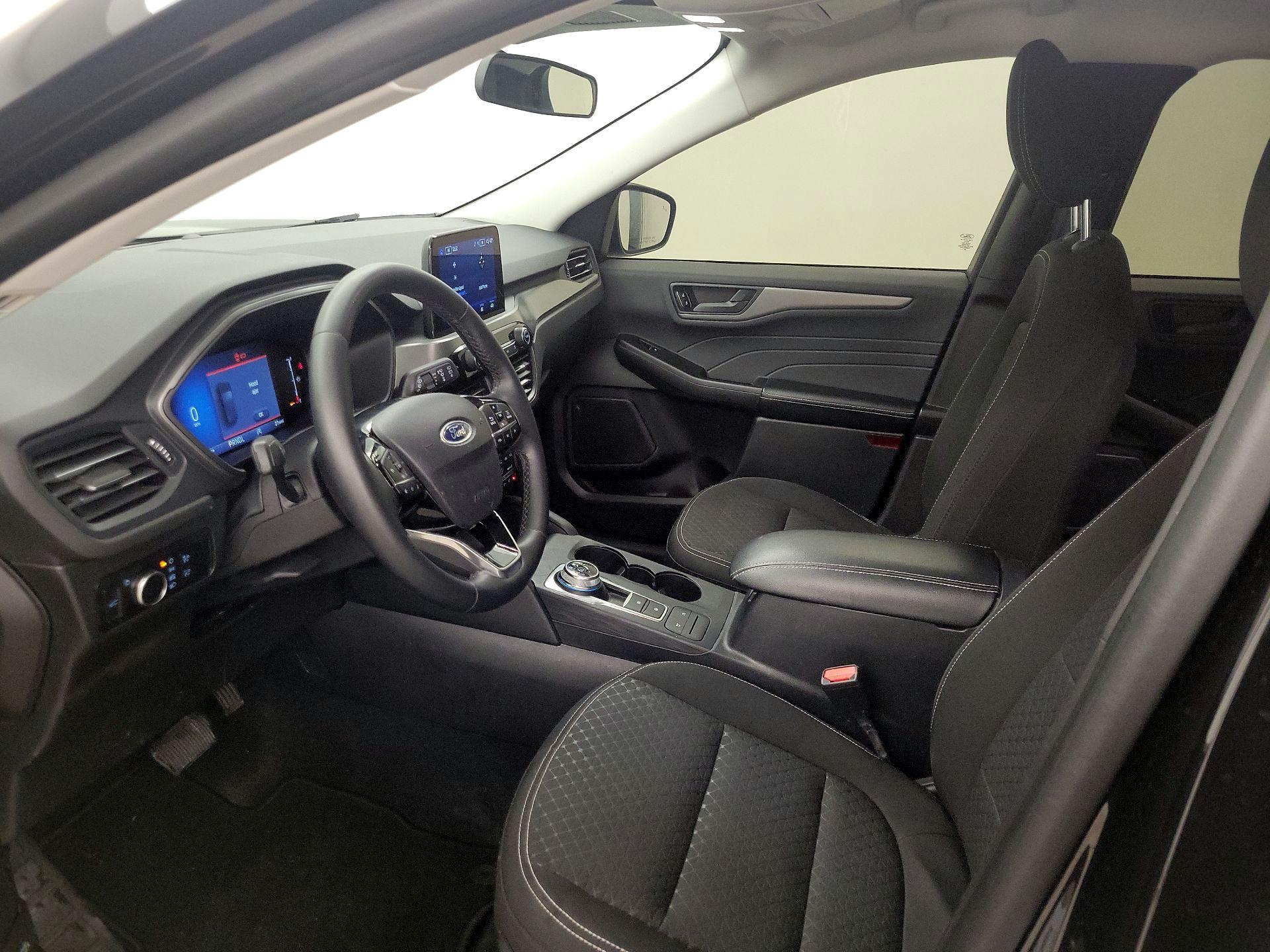 Thumbnail: 2023 Ford Escape - 11