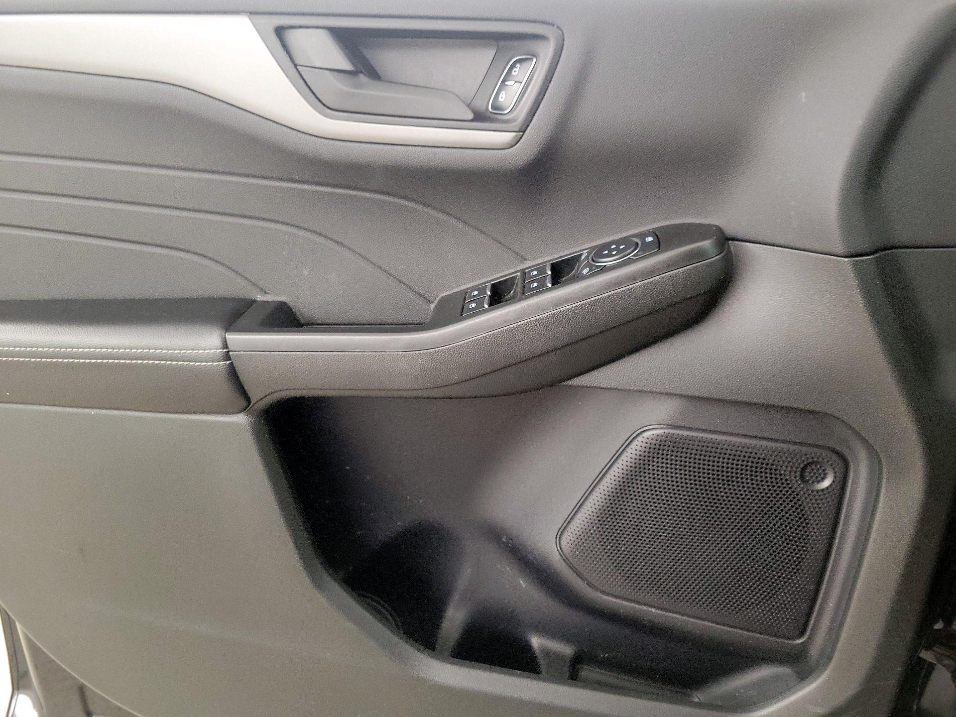 Thumbnail: 2023 Ford Escape - 12