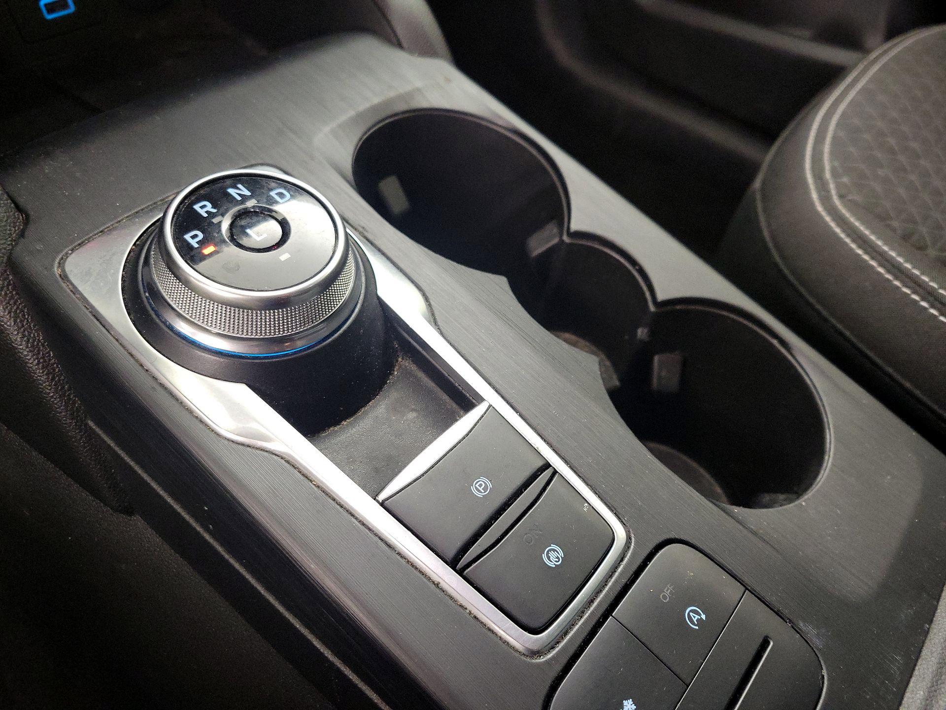 Thumbnail: 2023 Ford Escape - 17