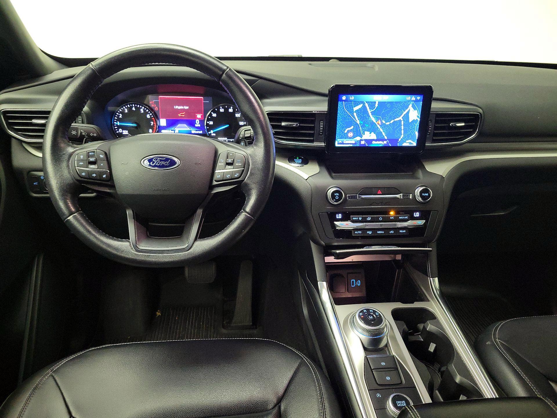 Thumbnail: 2020 Ford Explorer - 10