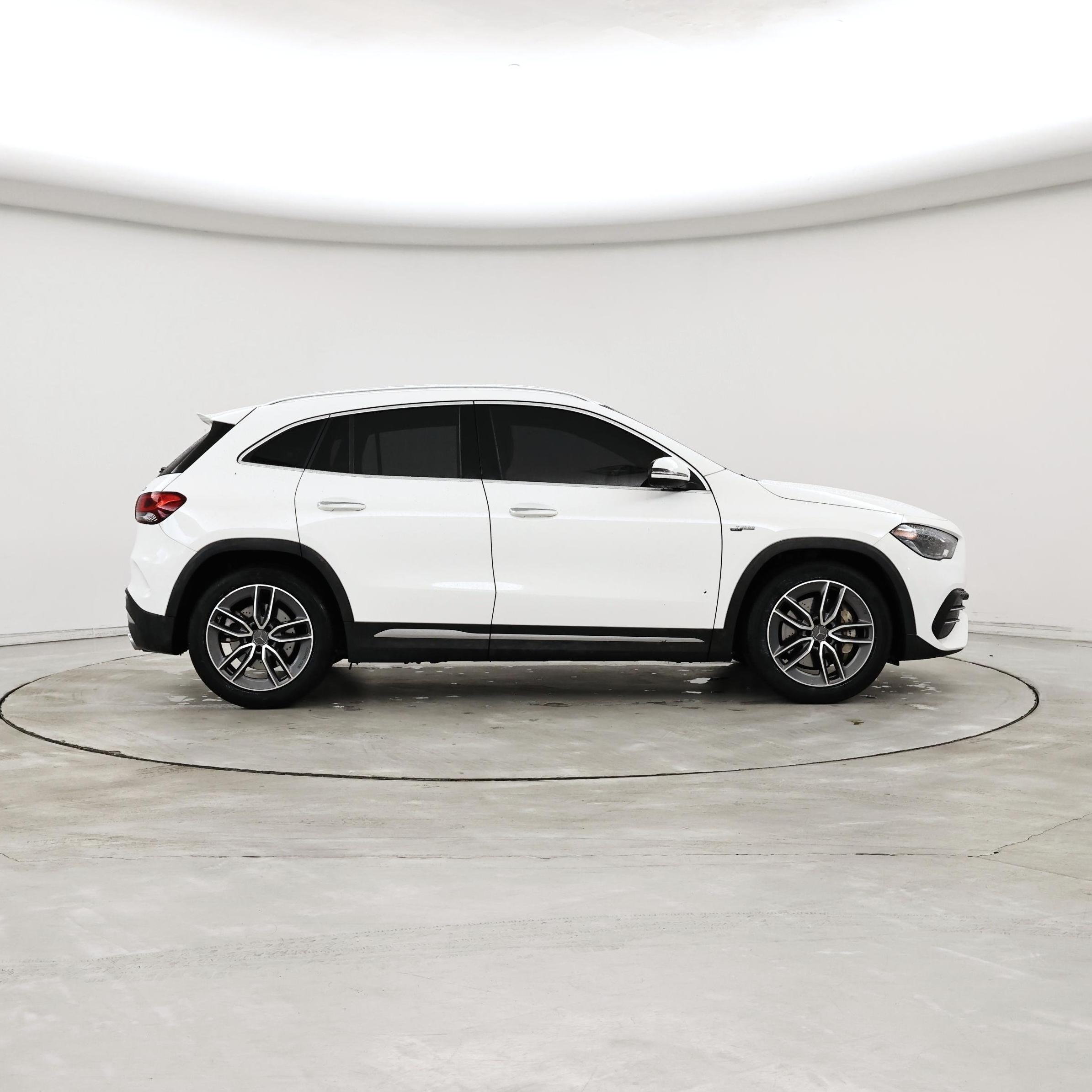 Thumbnail: 2023 Mercedes-Benz GLA - 7