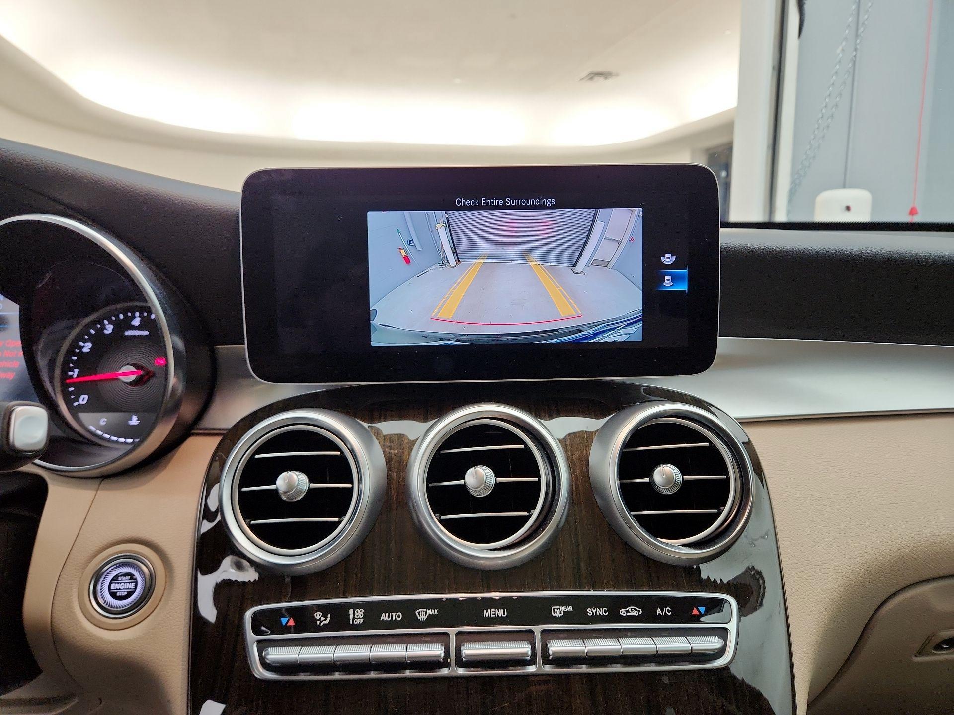 Thumbnail: 2020 Mercedes-Benz GLC - 14