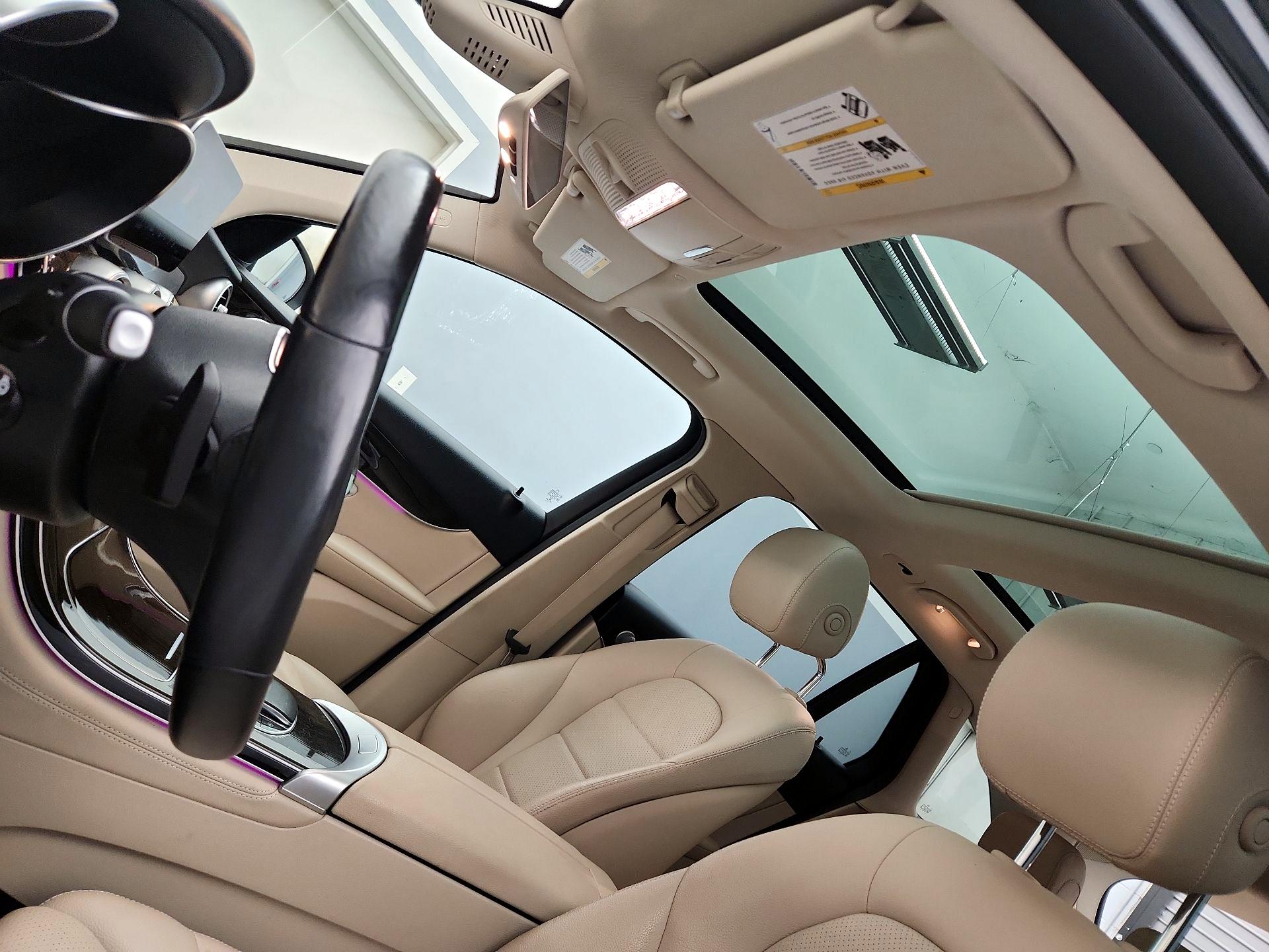 Thumbnail: 2020 Mercedes-Benz GLC - 19