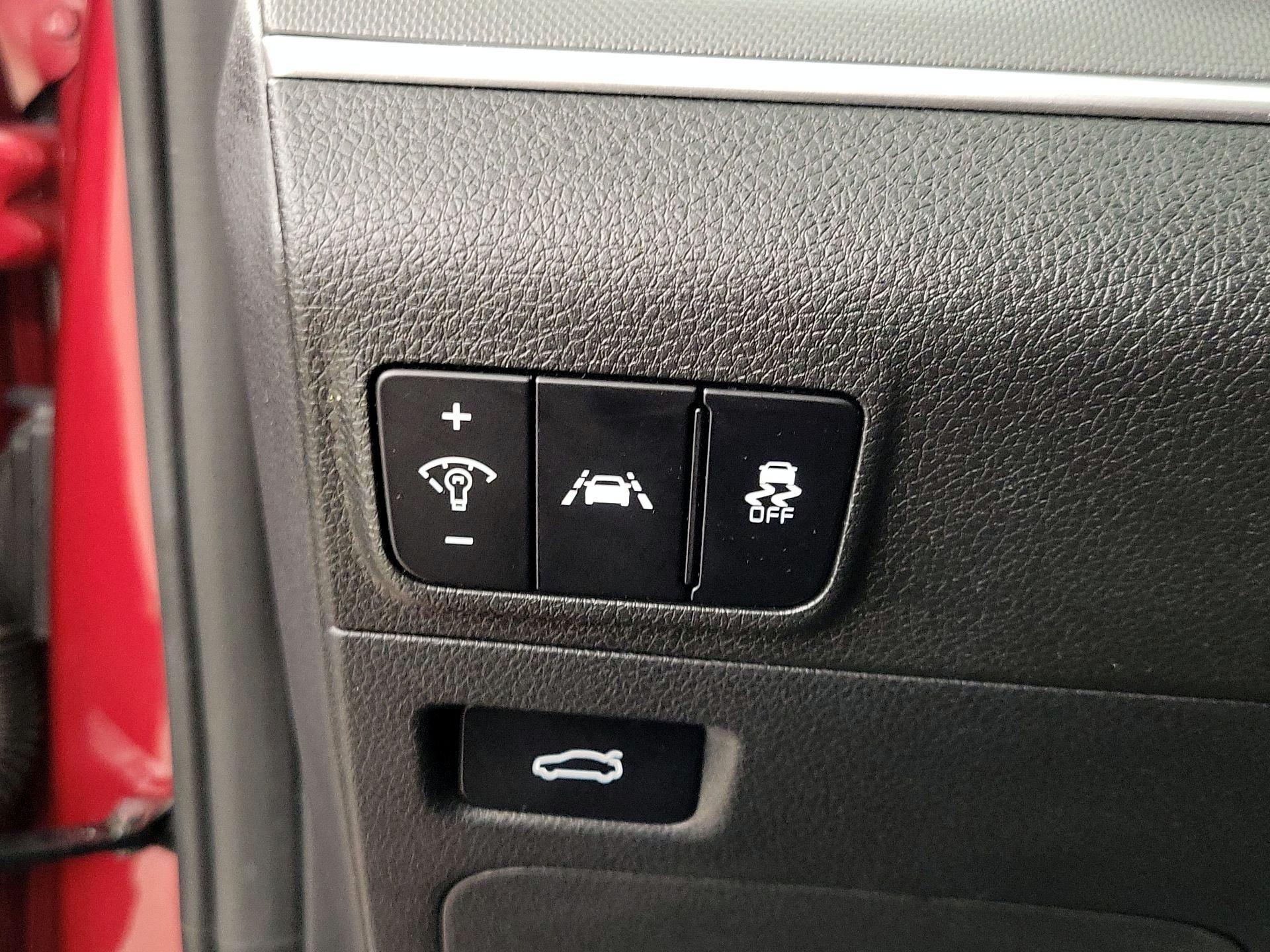 Thumbnail: 2021 Kia K5 - 13