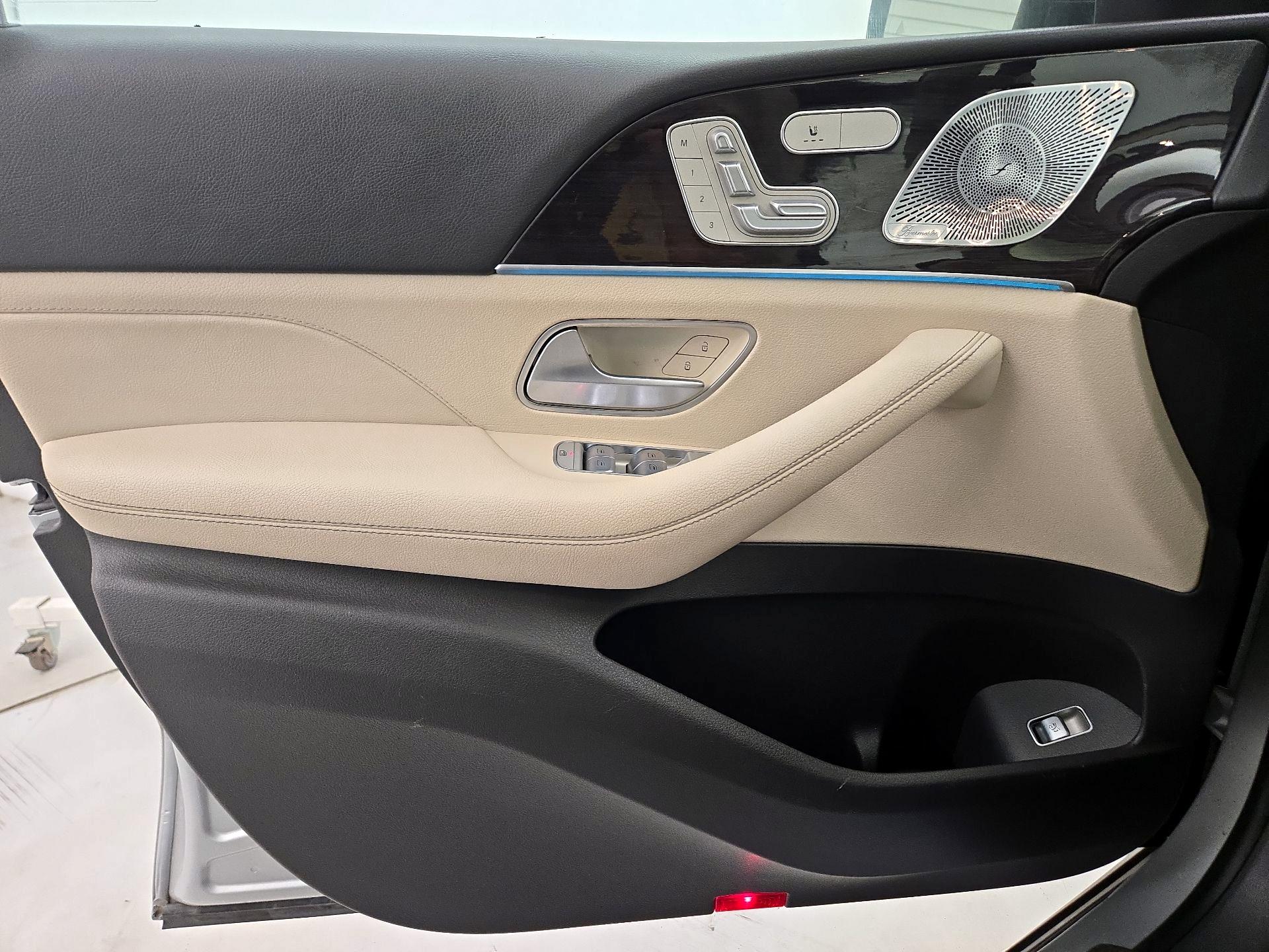 Thumbnail: 2020 Mercedes-Benz GLE - 12