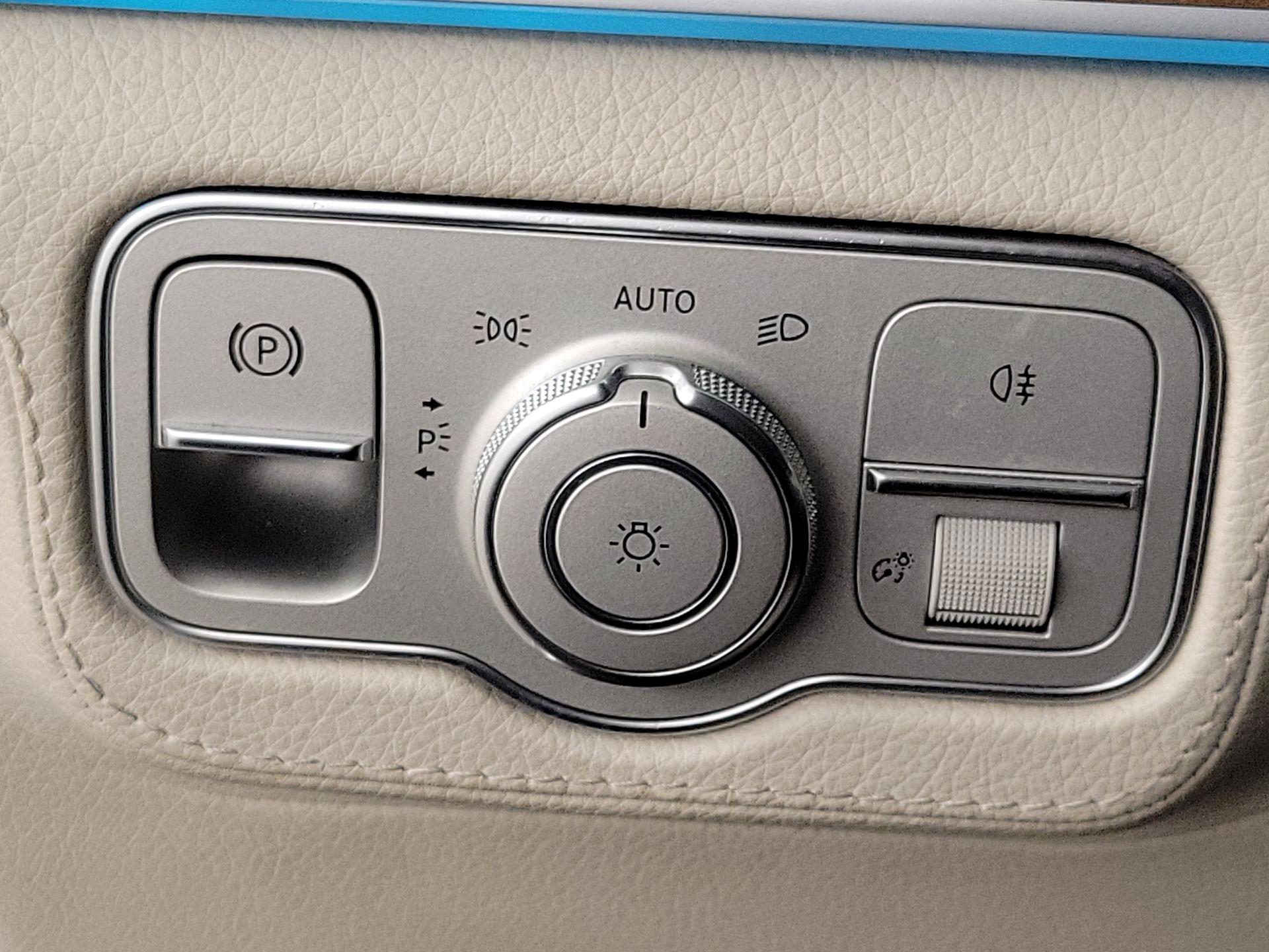 Thumbnail: 2022 Mercedes-Benz GLE - 13