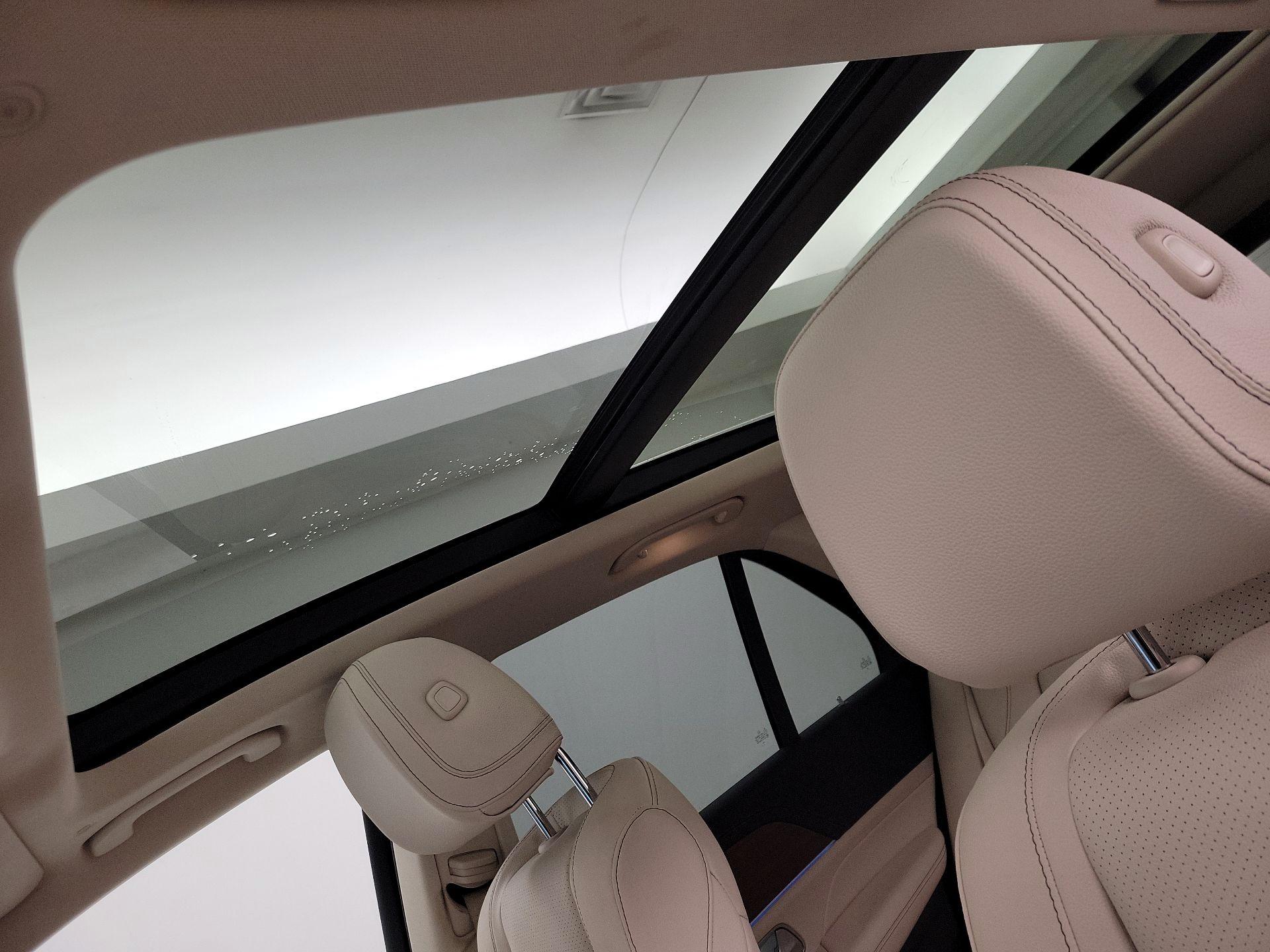 Thumbnail: 2022 Mercedes-Benz GLE - 20