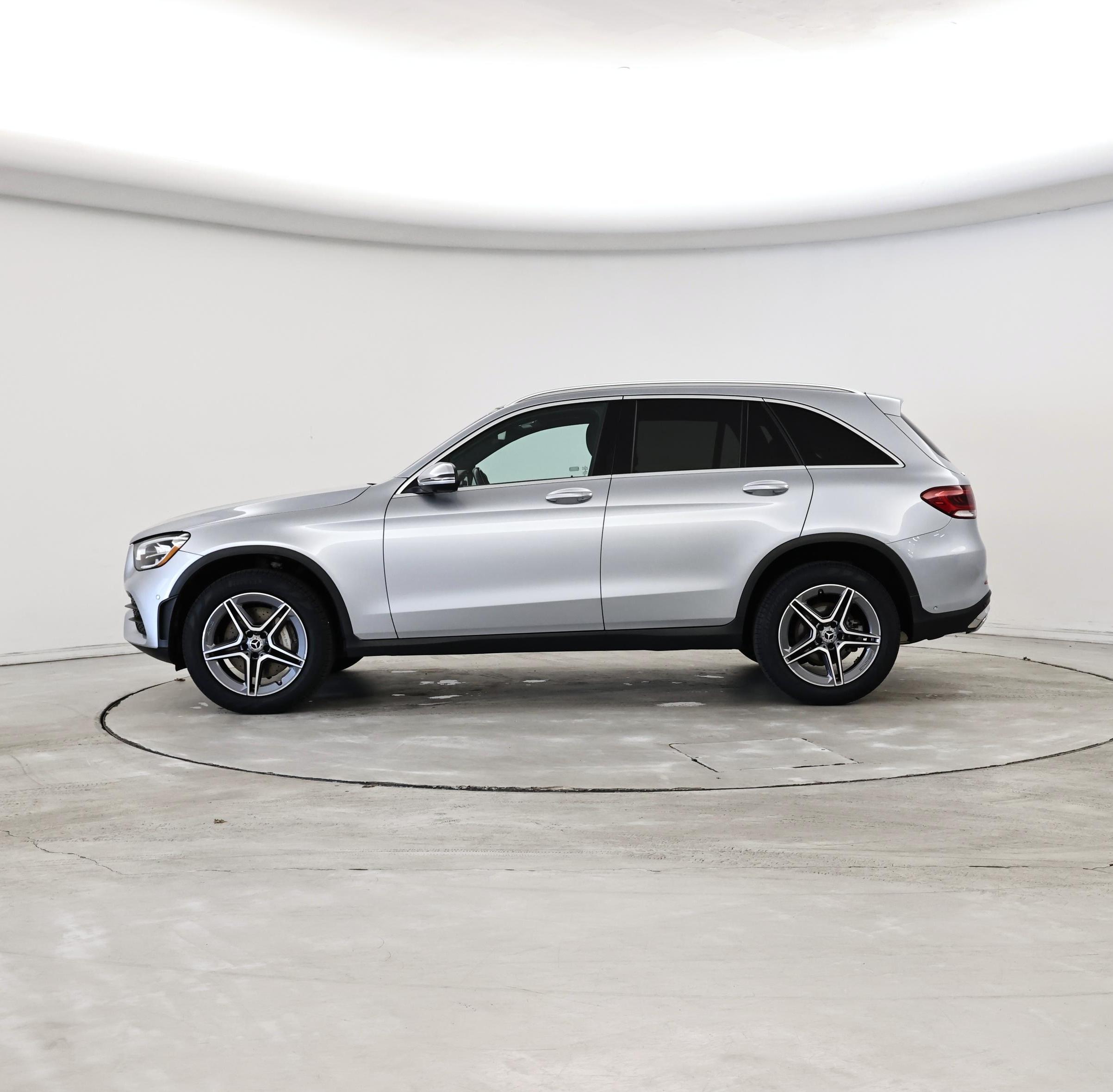 Thumbnail: 2022 Mercedes-Benz GLC - 3