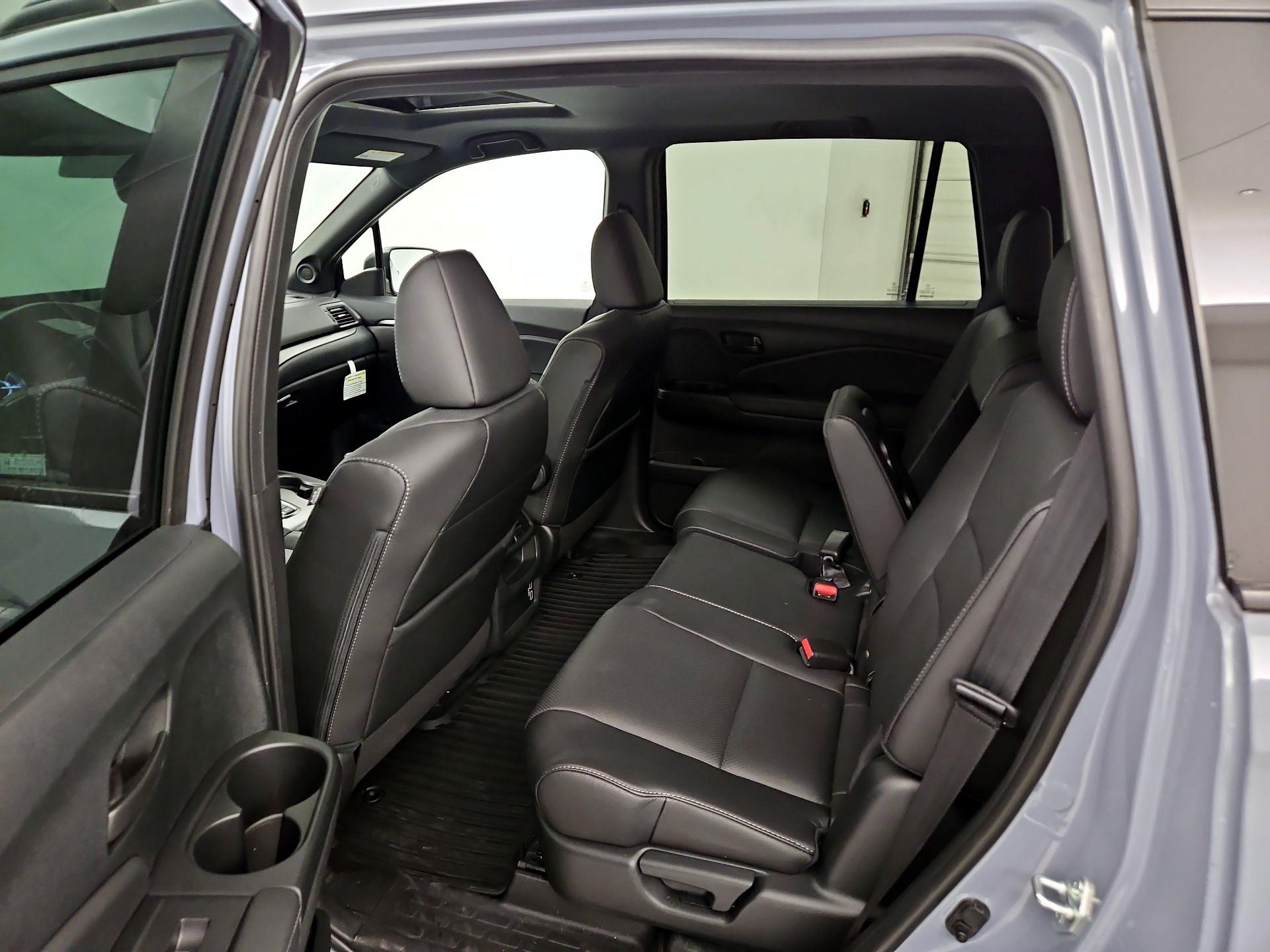 Thumbnail: 2022 Honda Passport - 20