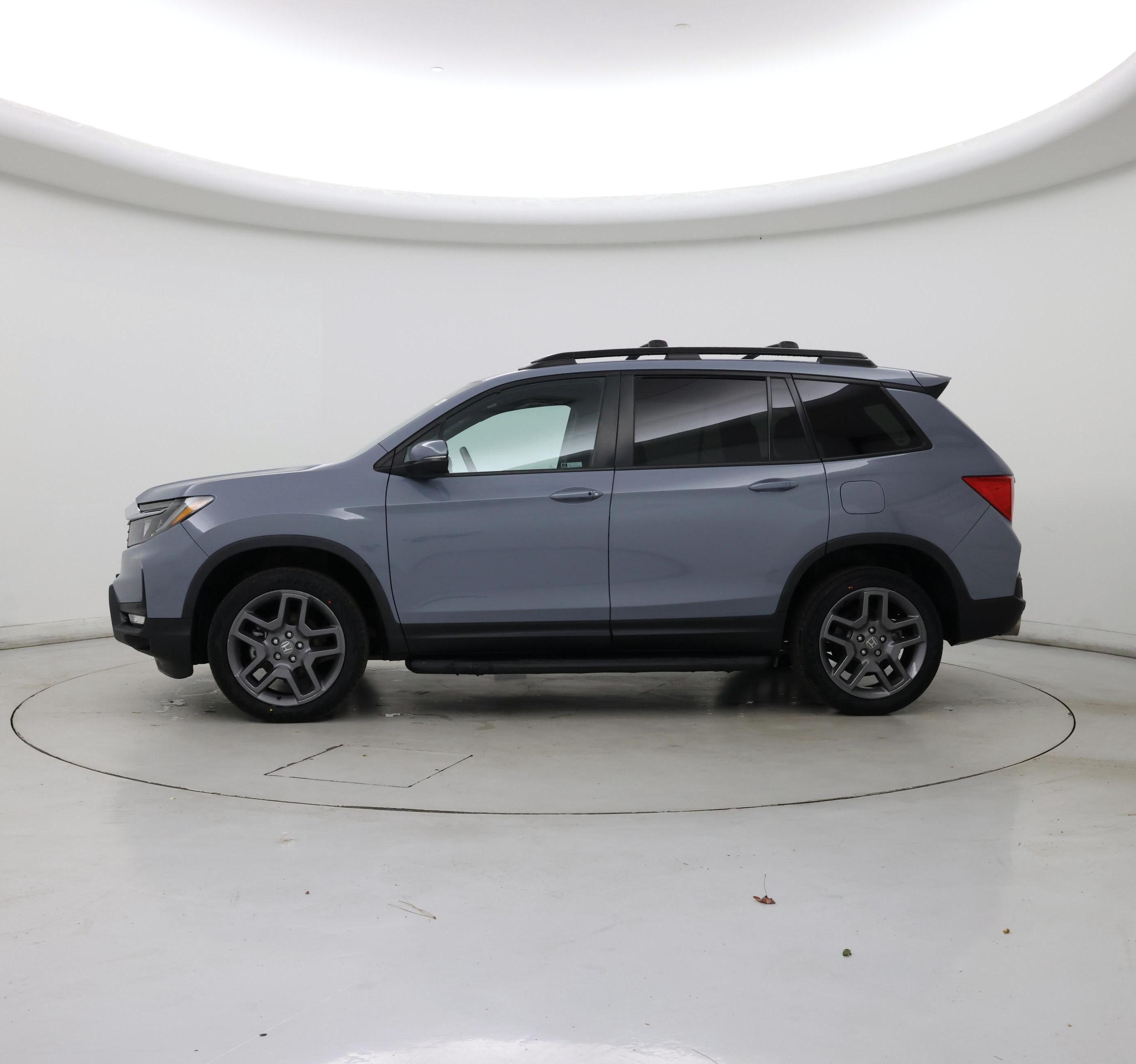 Thumbnail: 2022 Honda Passport - 3