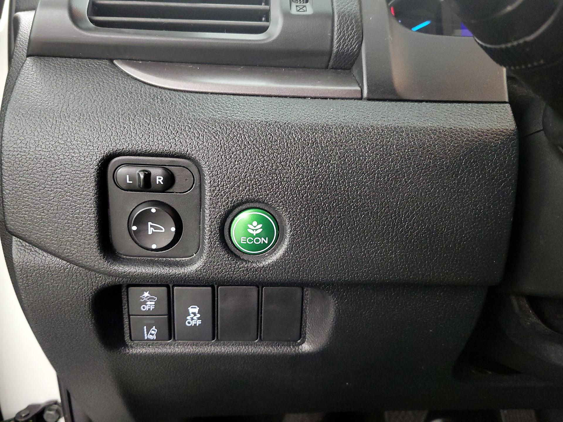 Thumbnail: 2021 Honda Pilot - 13