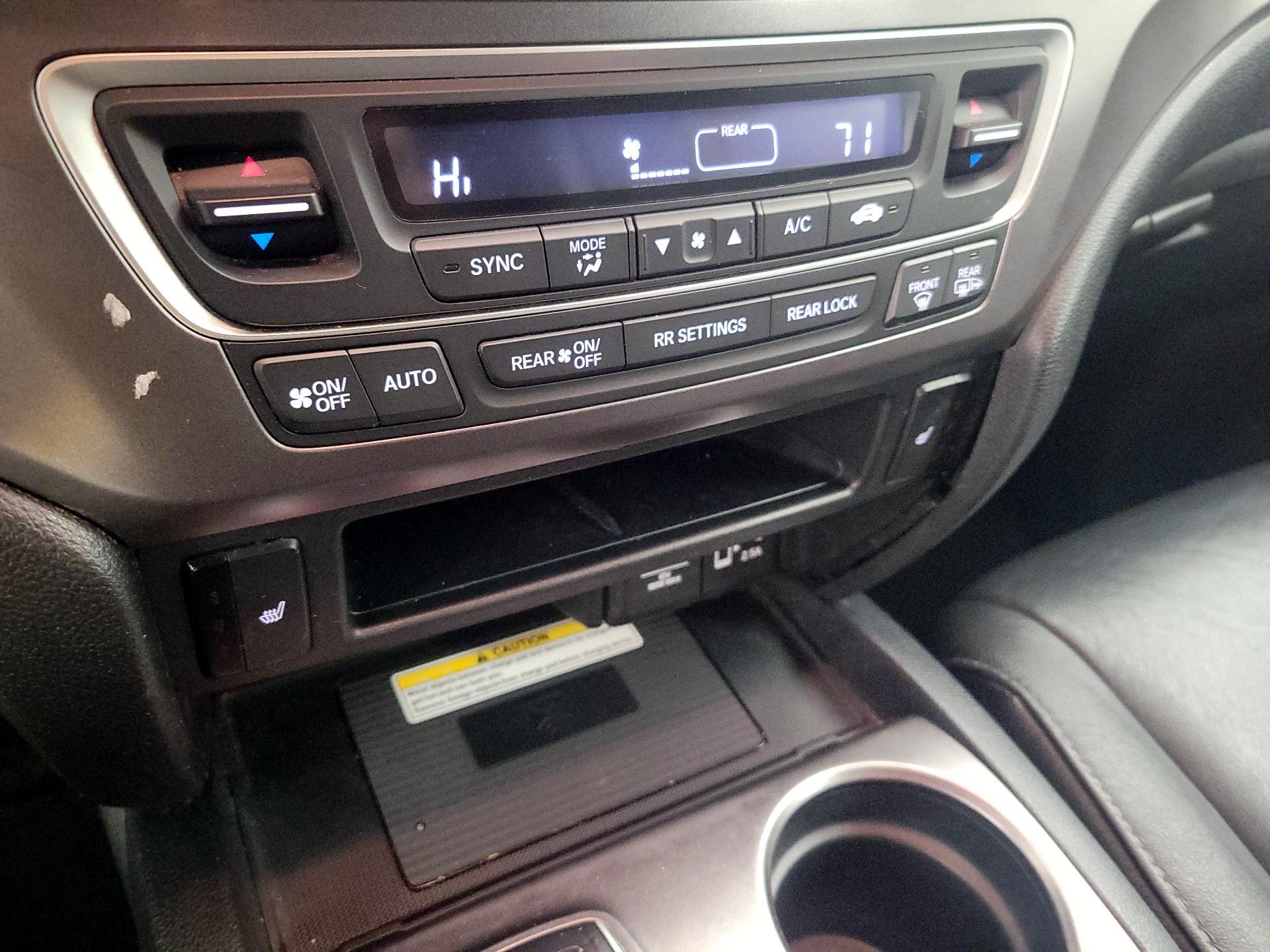 Thumbnail: 2021 Honda Pilot - 16