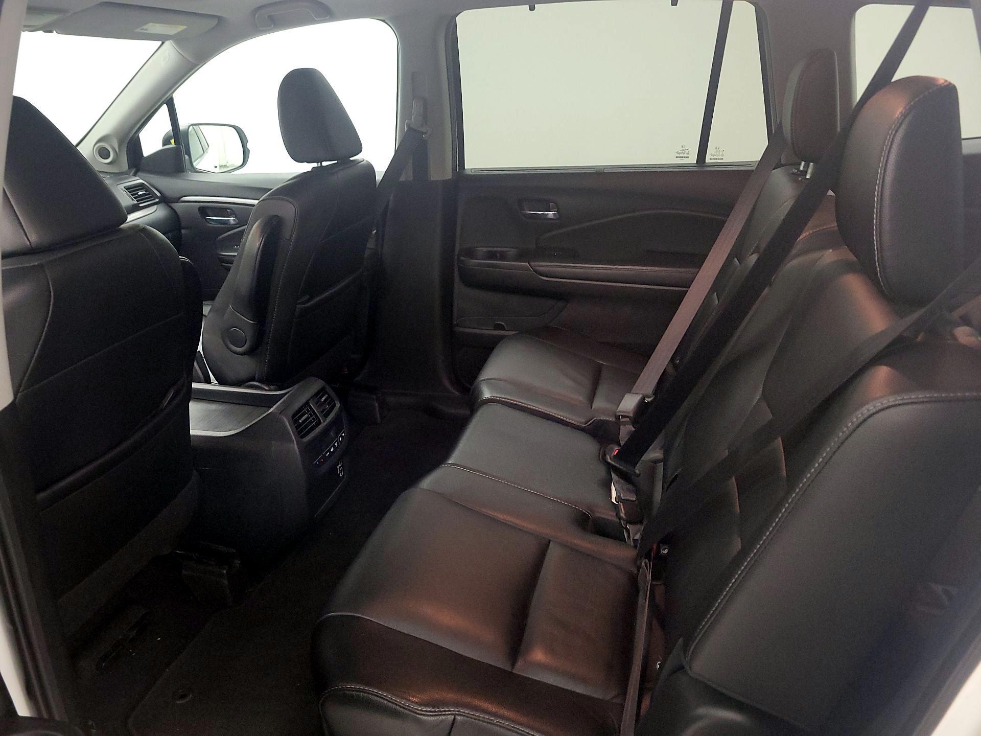 Thumbnail: 2021 Honda Pilot - 20