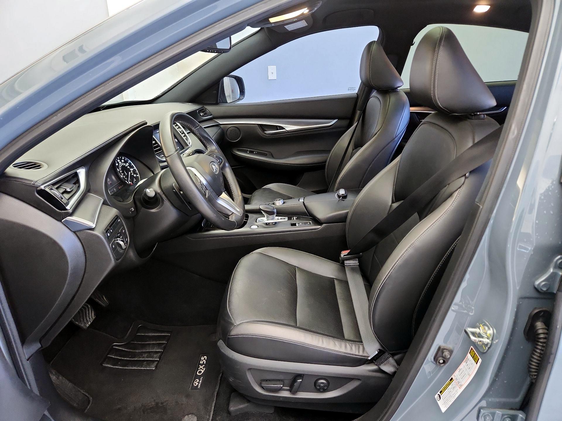 Thumbnail: 2023 INFINITI QX55 - 11