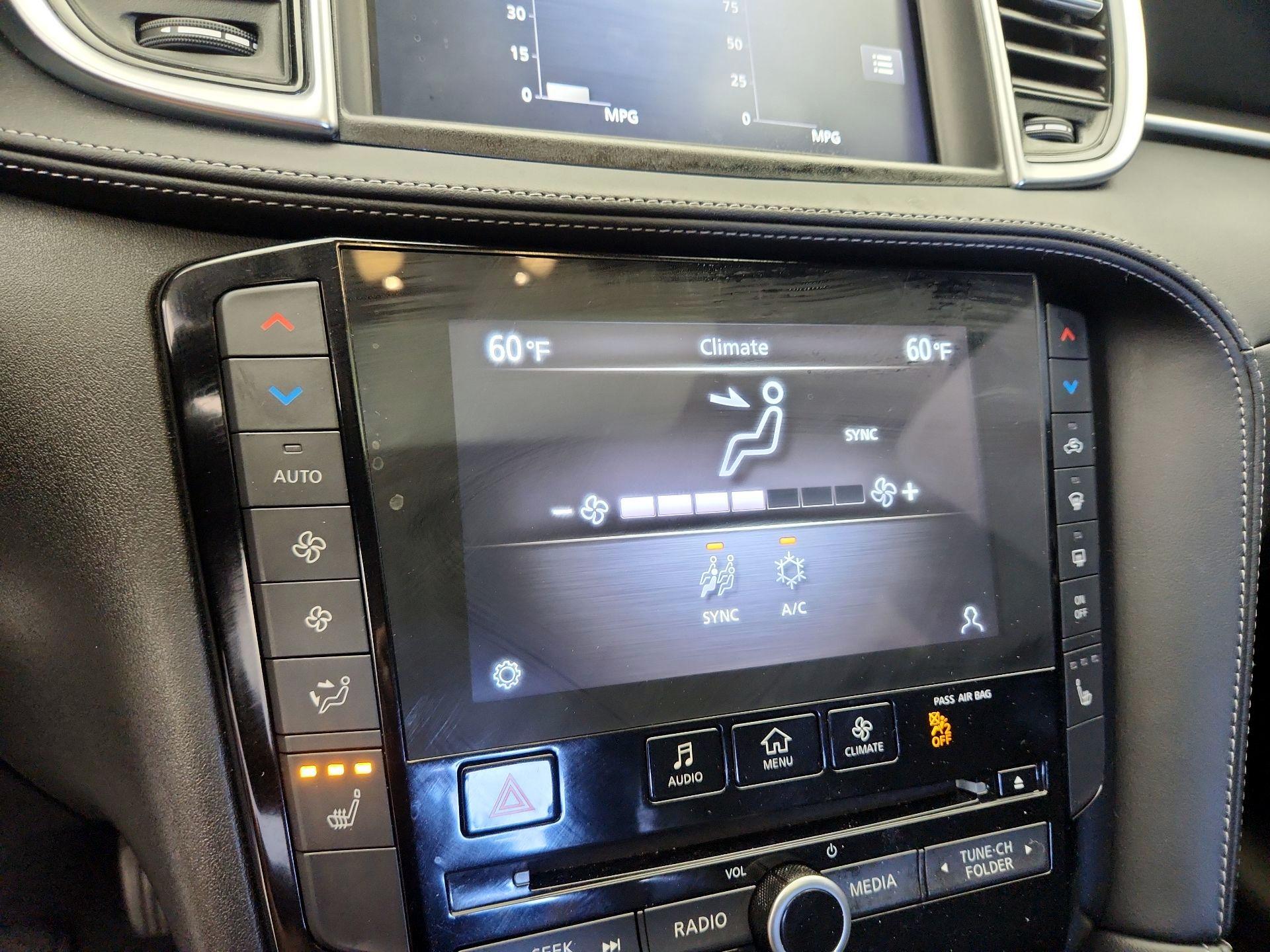 Thumbnail: 2023 INFINITI QX55 - 16