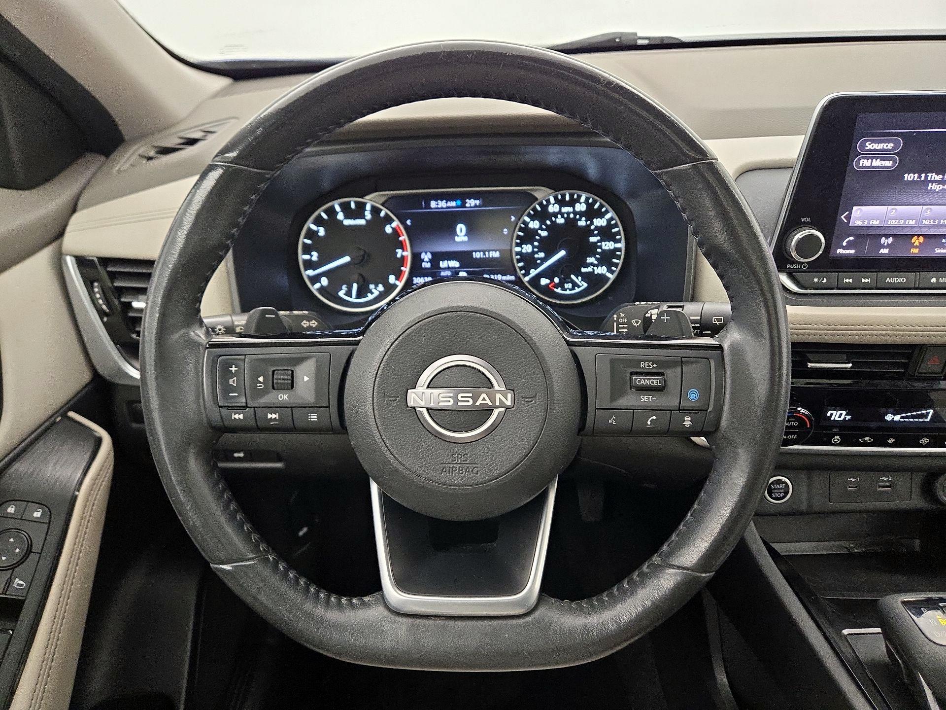 Thumbnail: 2022 Nissan Rogue - 10