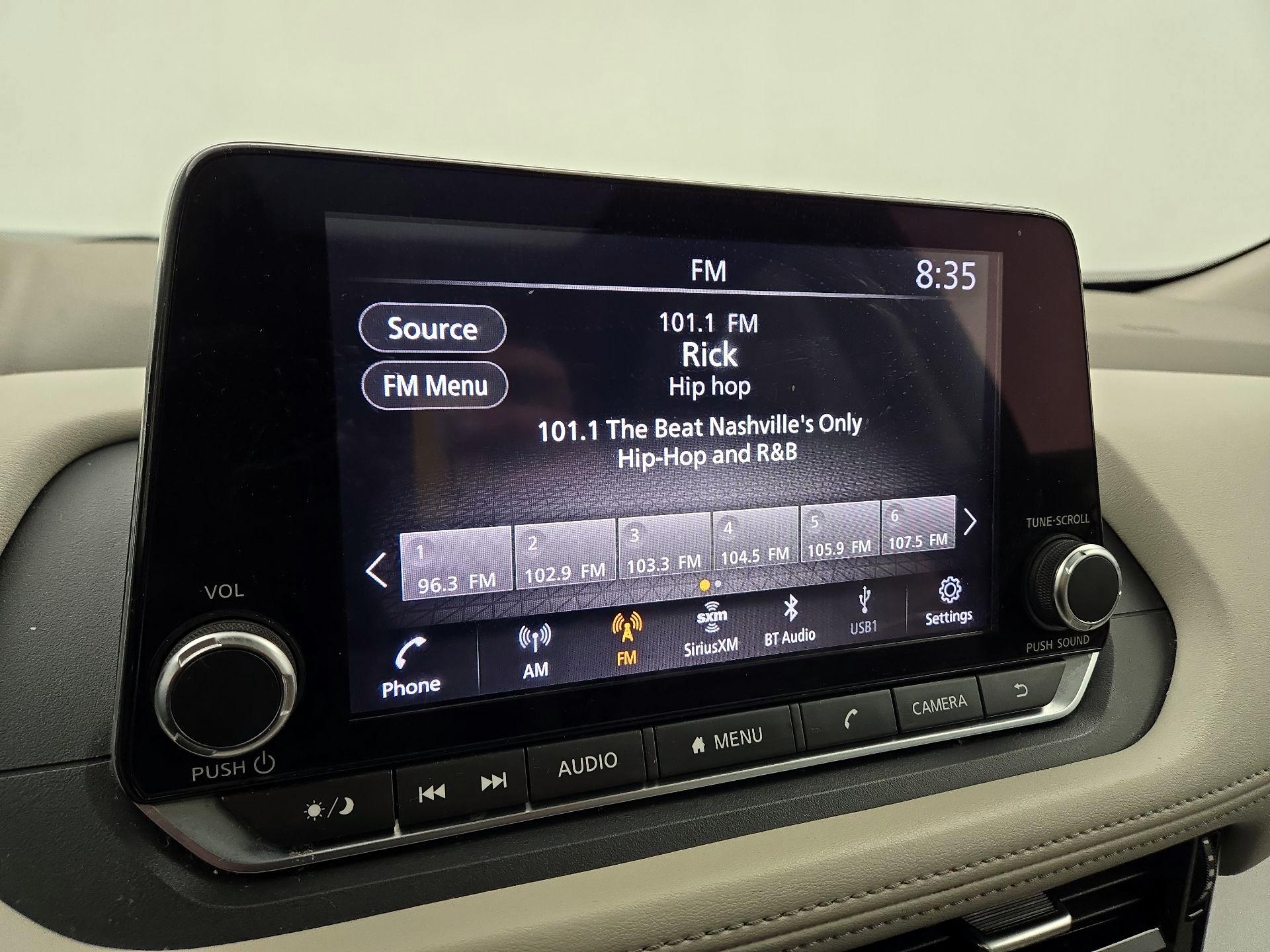 Thumbnail: 2022 Nissan Rogue - 15