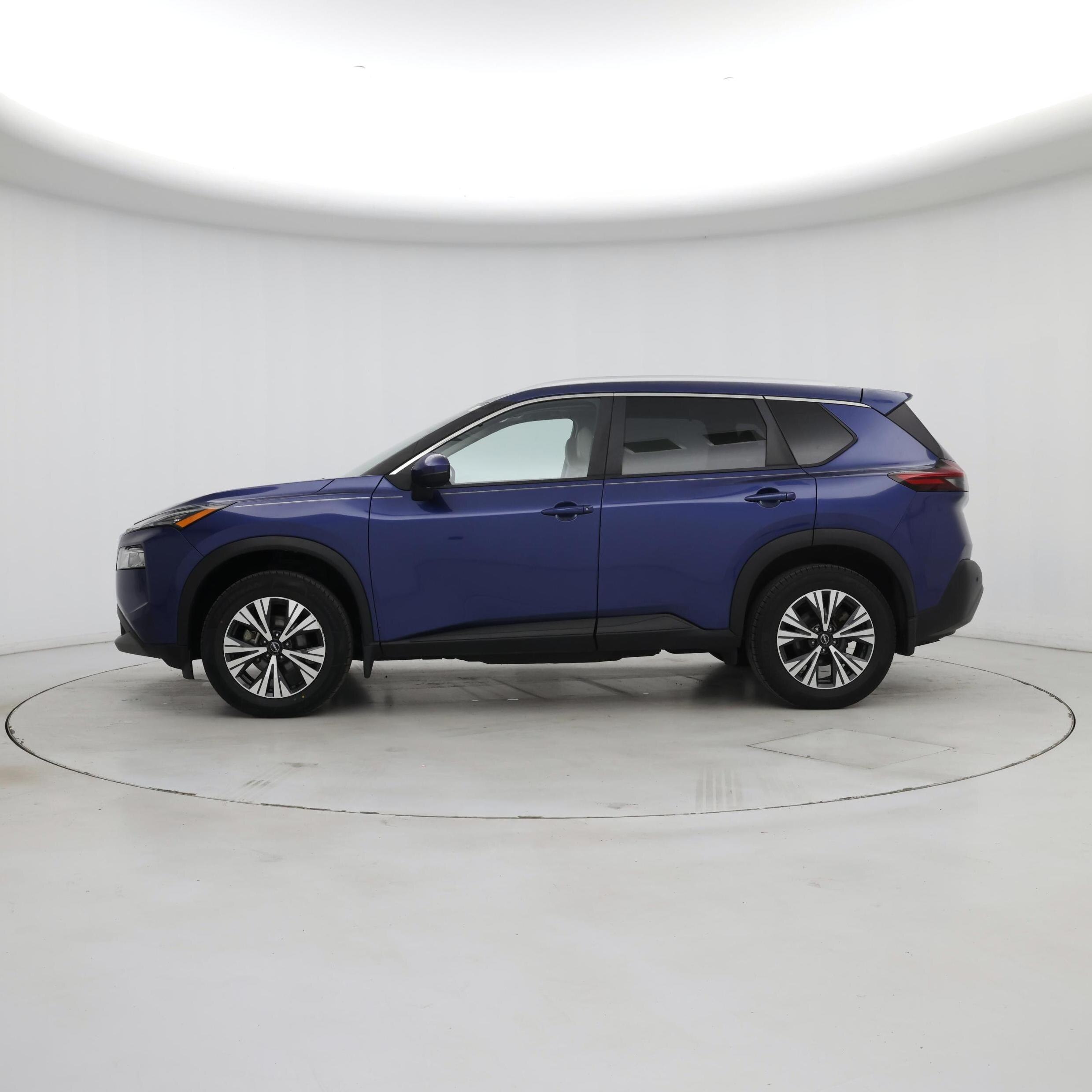 Thumbnail: 2022 Nissan Rogue - 3