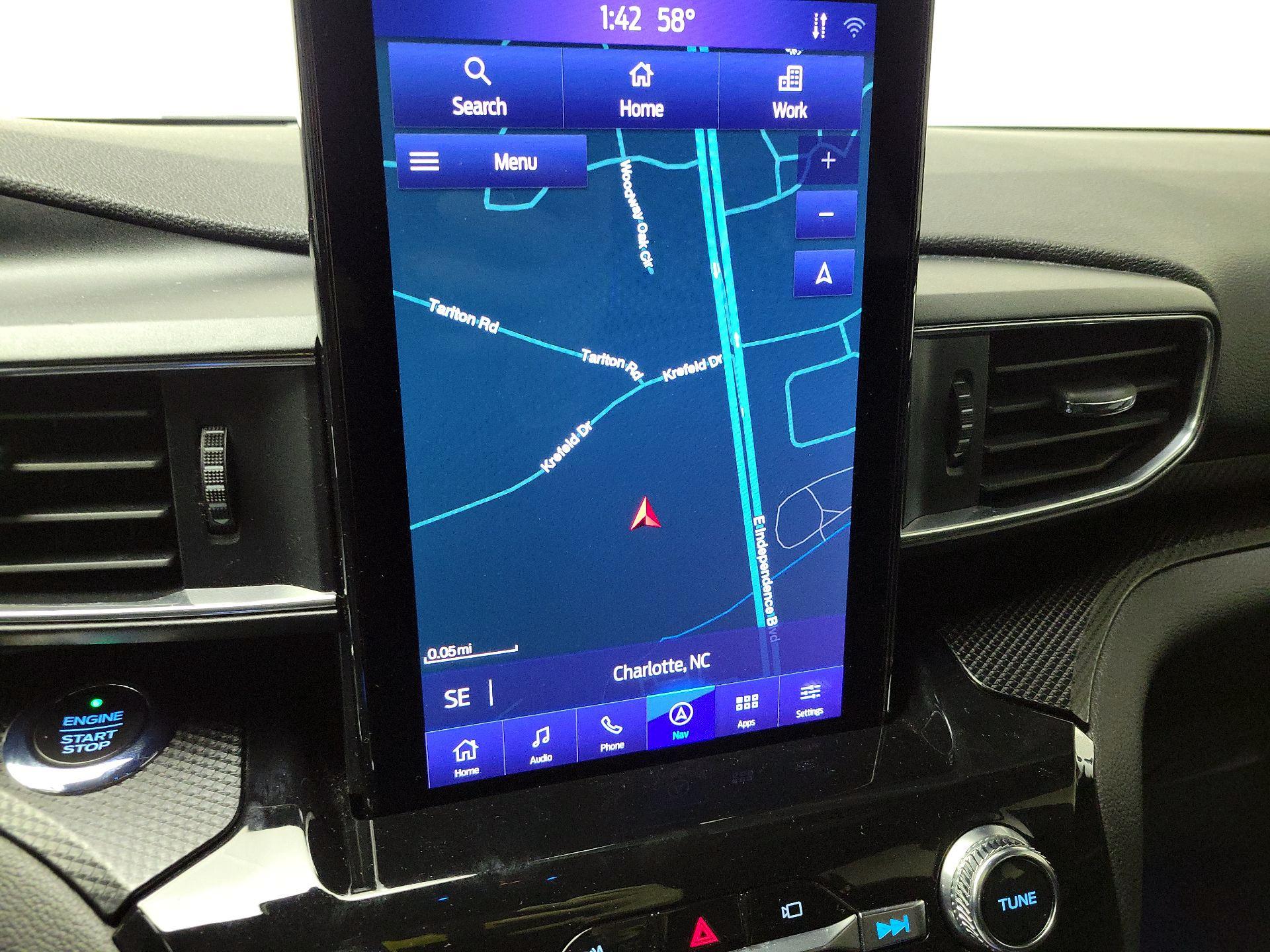 Thumbnail: 2021 Ford Explorer - 14