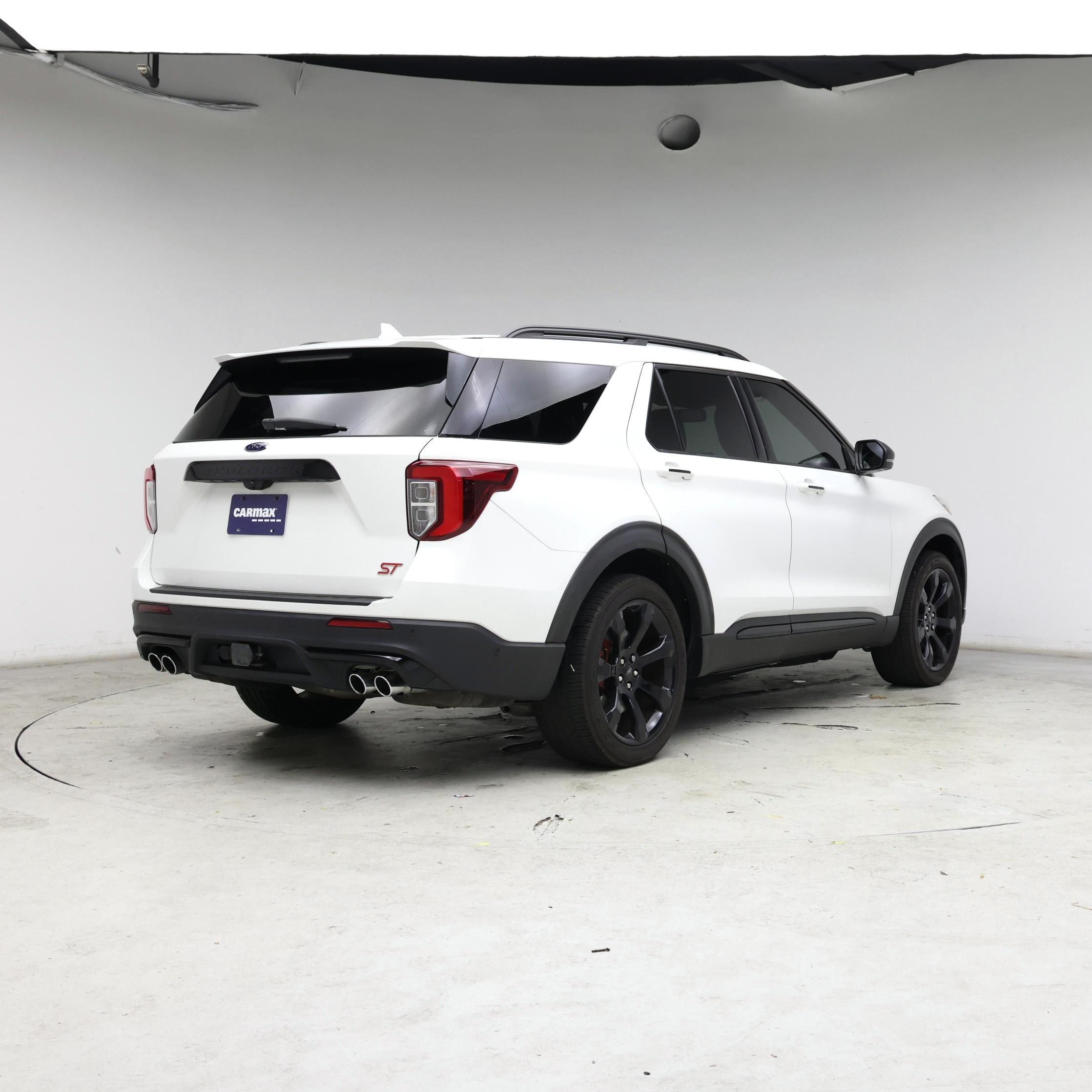 Thumbnail: 2021 Ford Explorer - 8