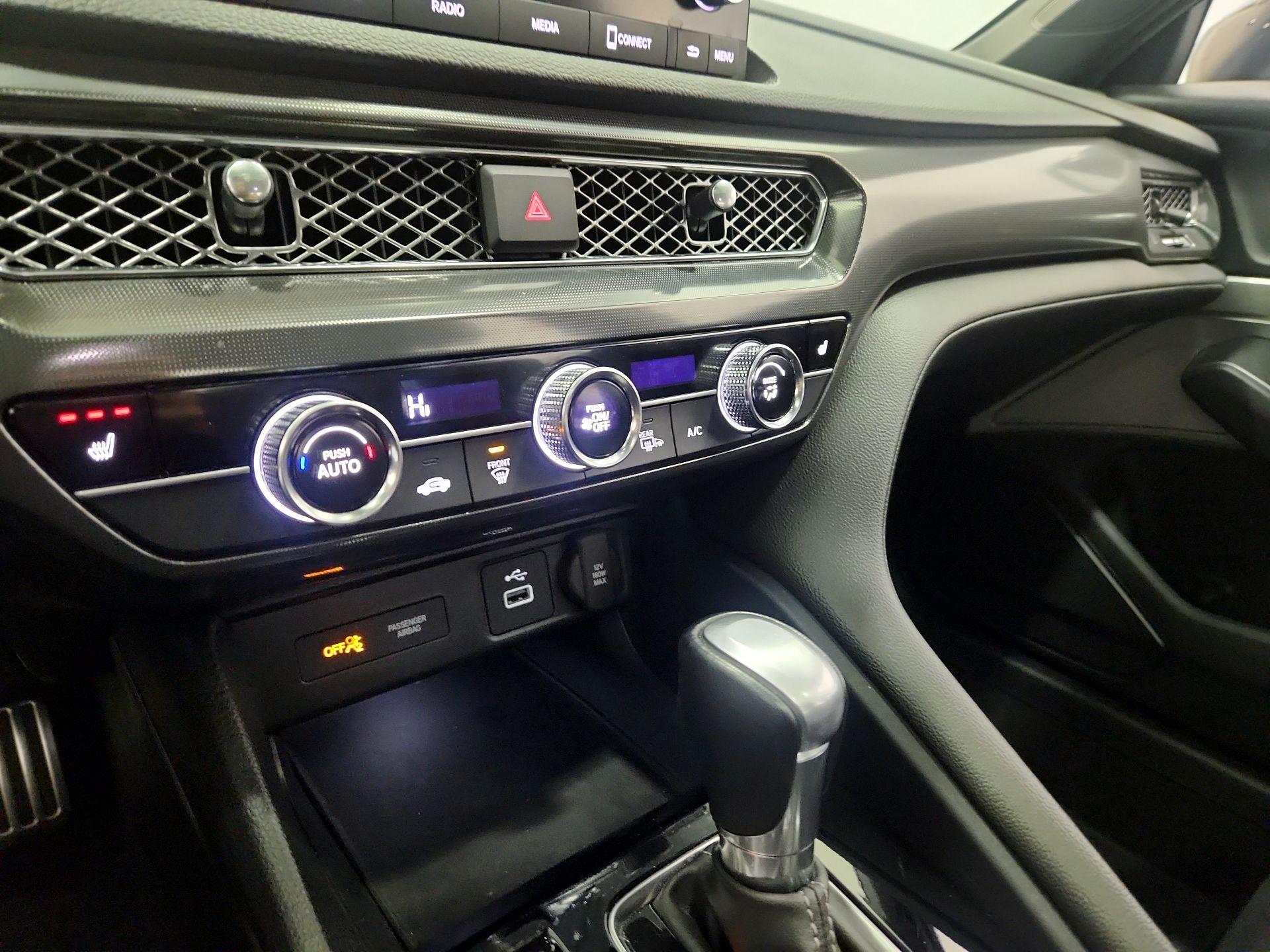 Thumbnail: 2023 Acura Integra - 16