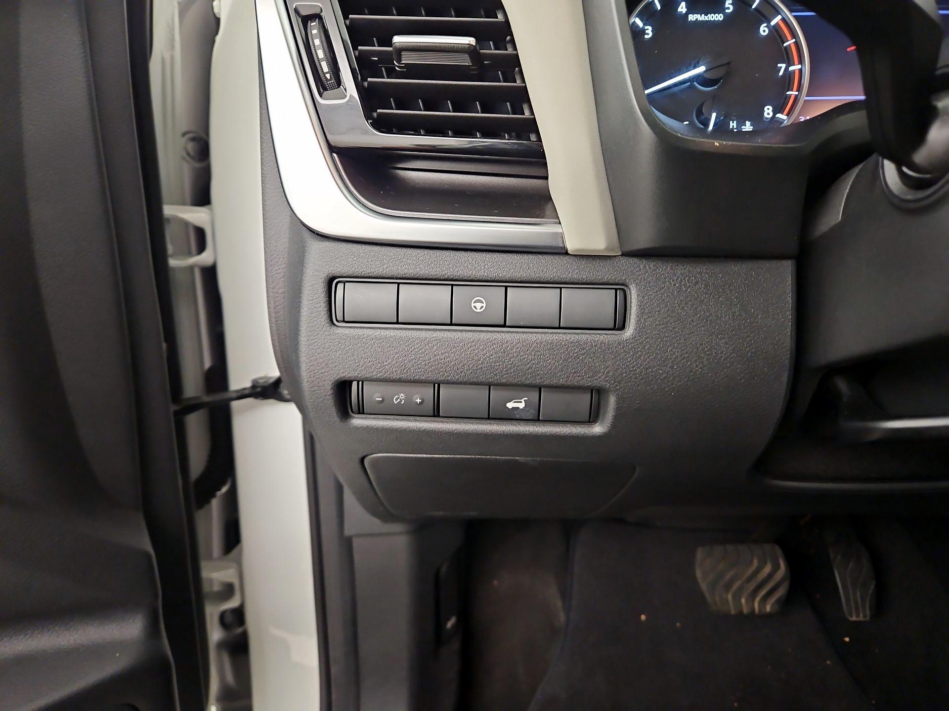 Thumbnail: 2022 Nissan Rogue - 13