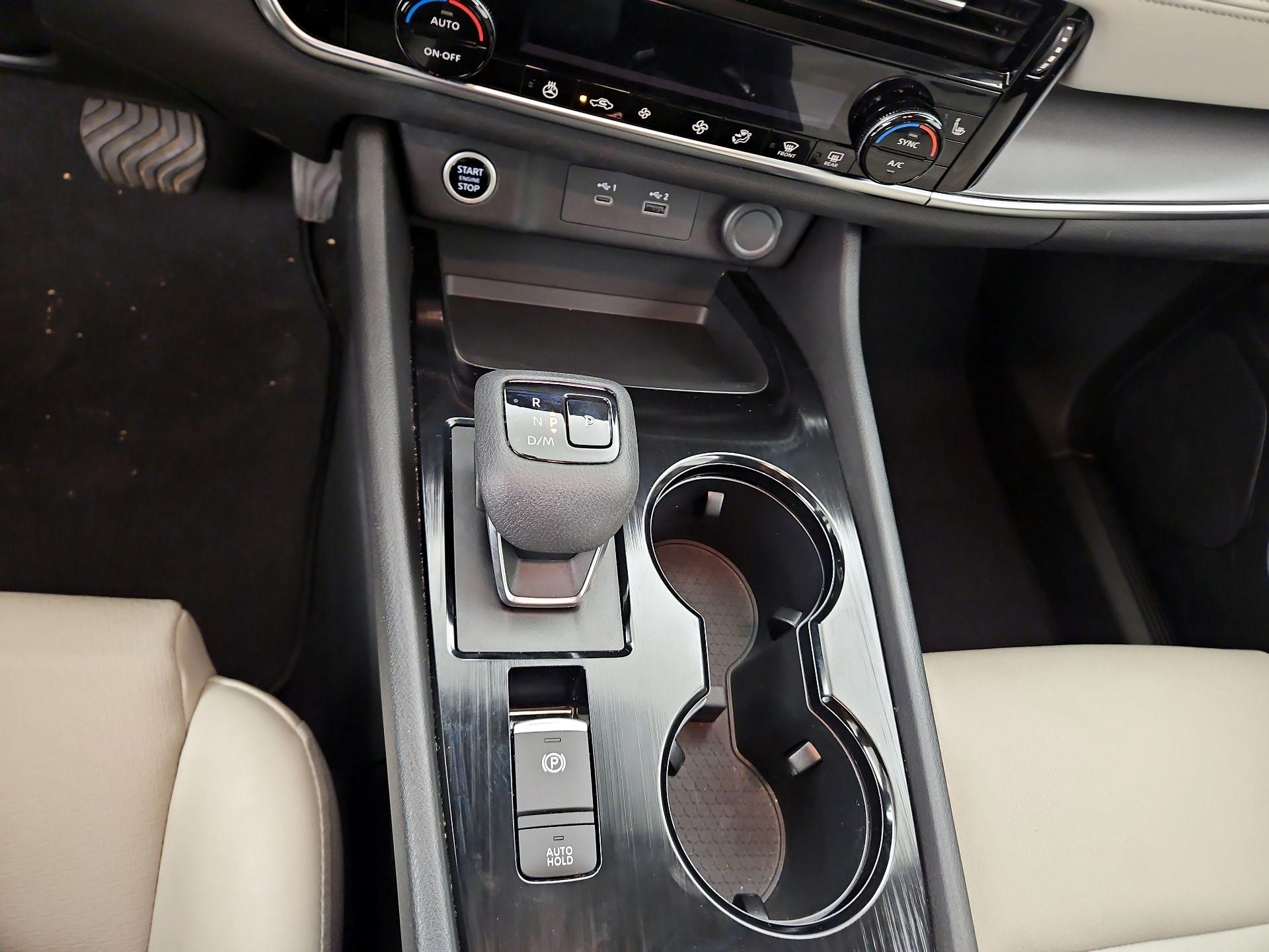 Thumbnail: 2022 Nissan Rogue - 17