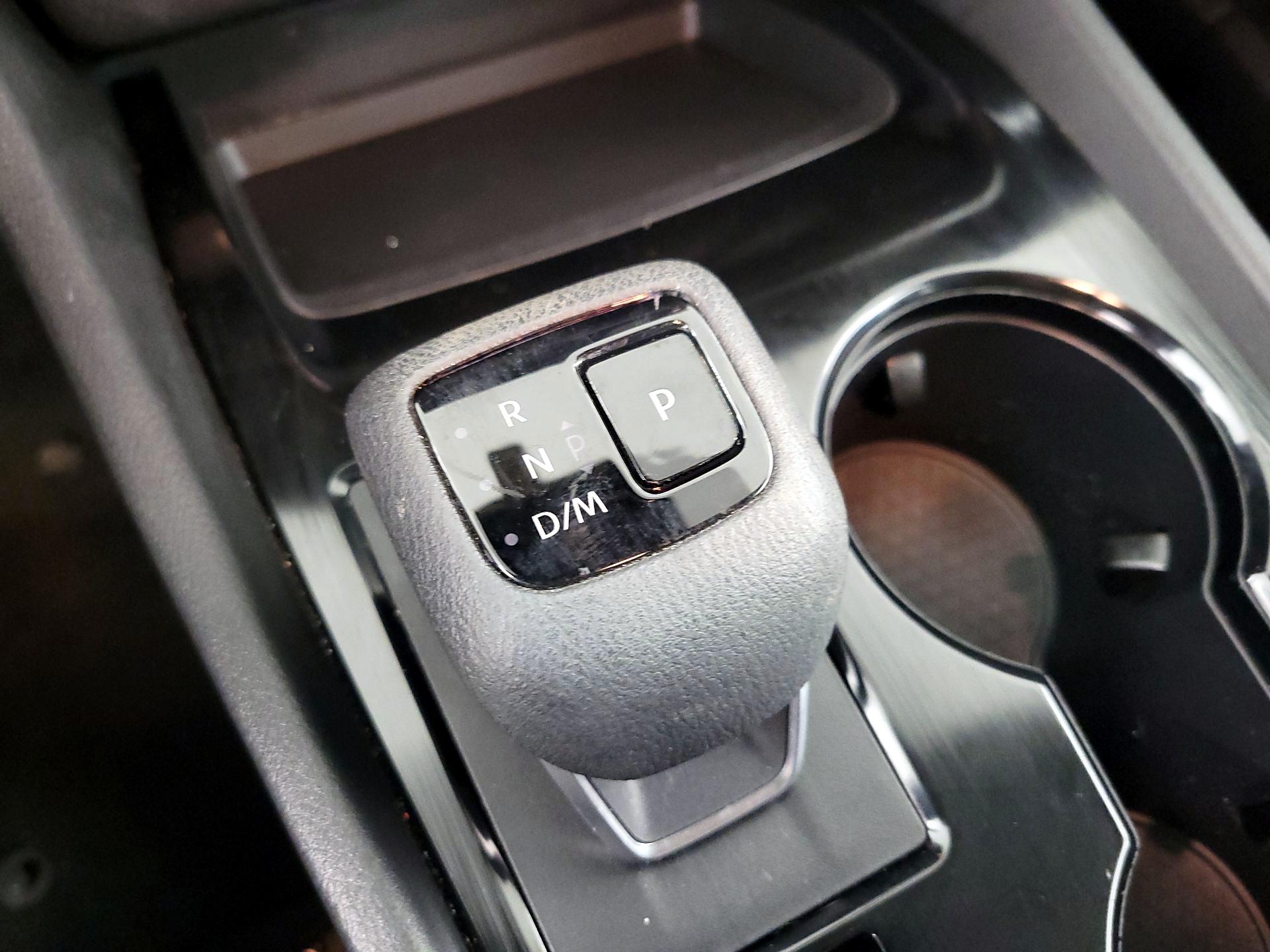 Thumbnail: 2022 Nissan Rogue - 17