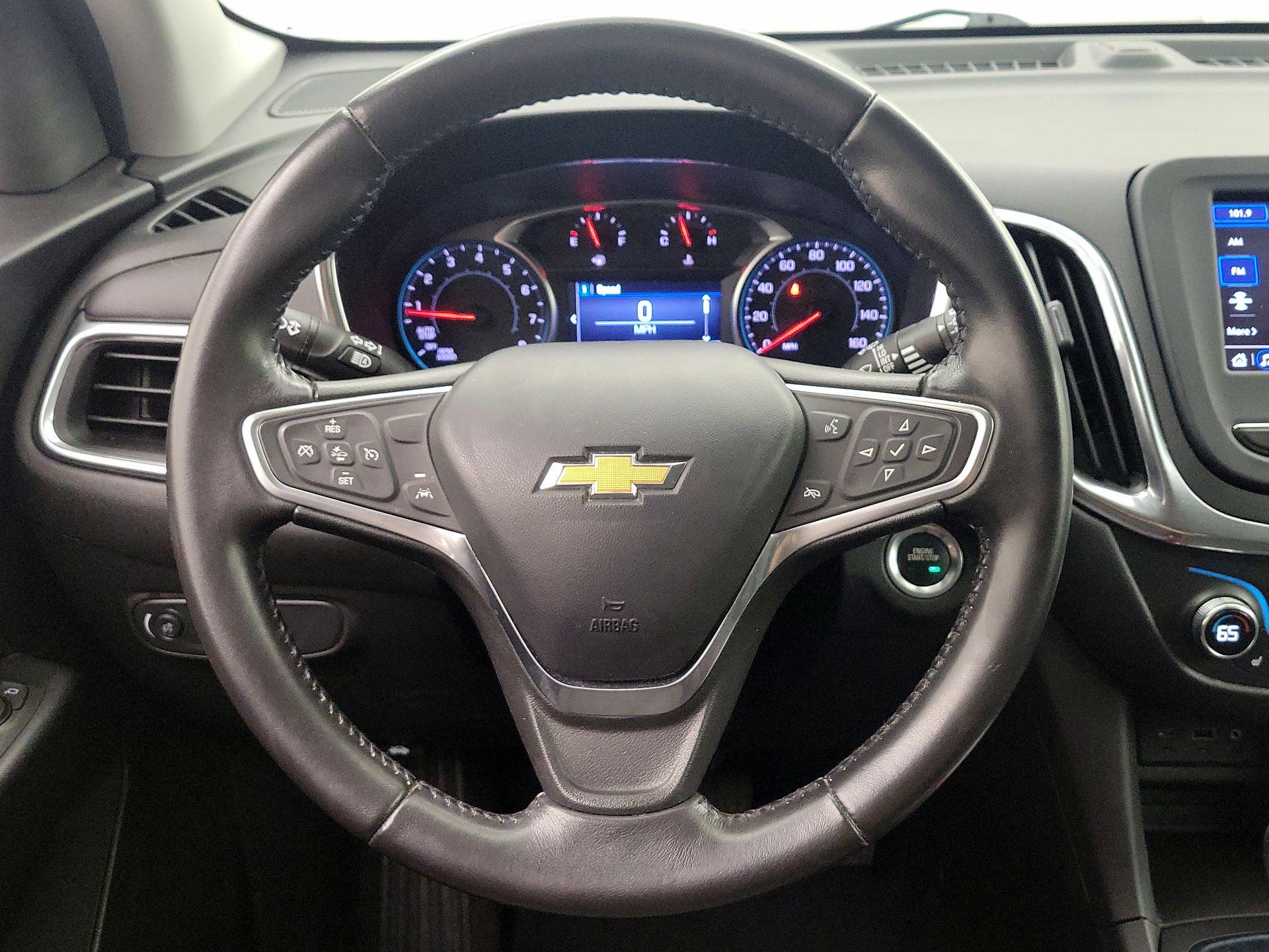 Thumbnail: 2022 Chevrolet Equinox - 10