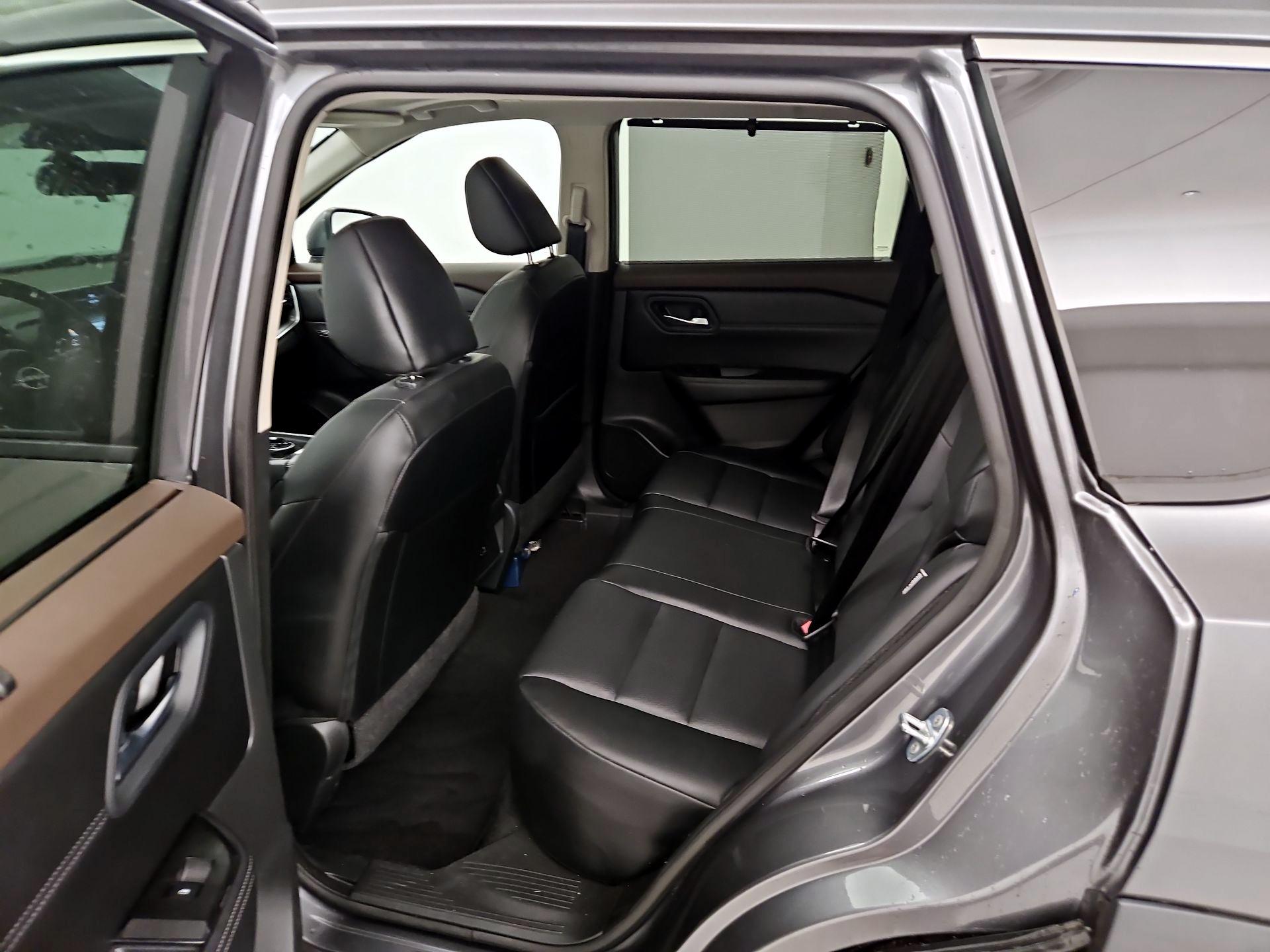 Thumbnail: 2023 Nissan Rogue - 20