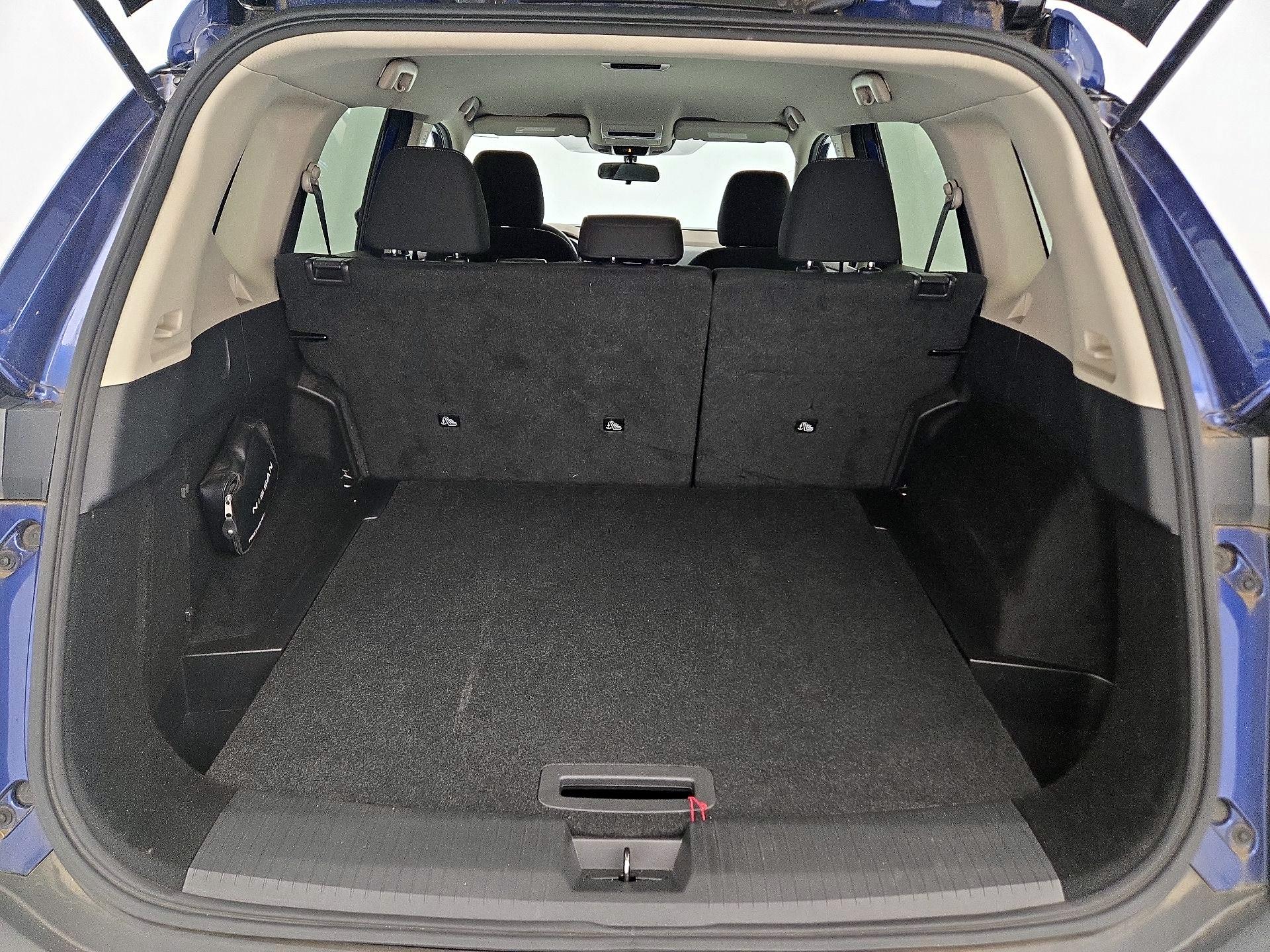 Thumbnail: 2023 Nissan Rogue - 20