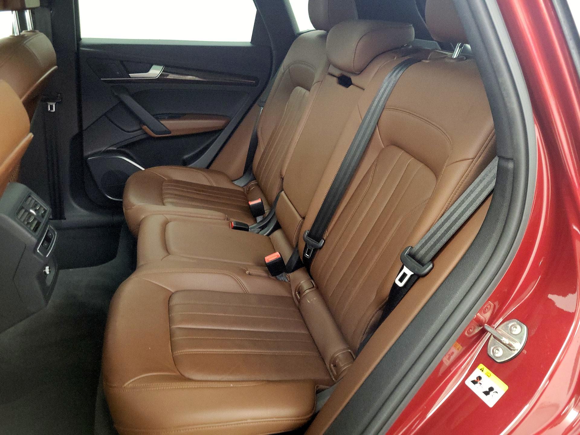 Thumbnail: 2020 Audi Q5 - 20