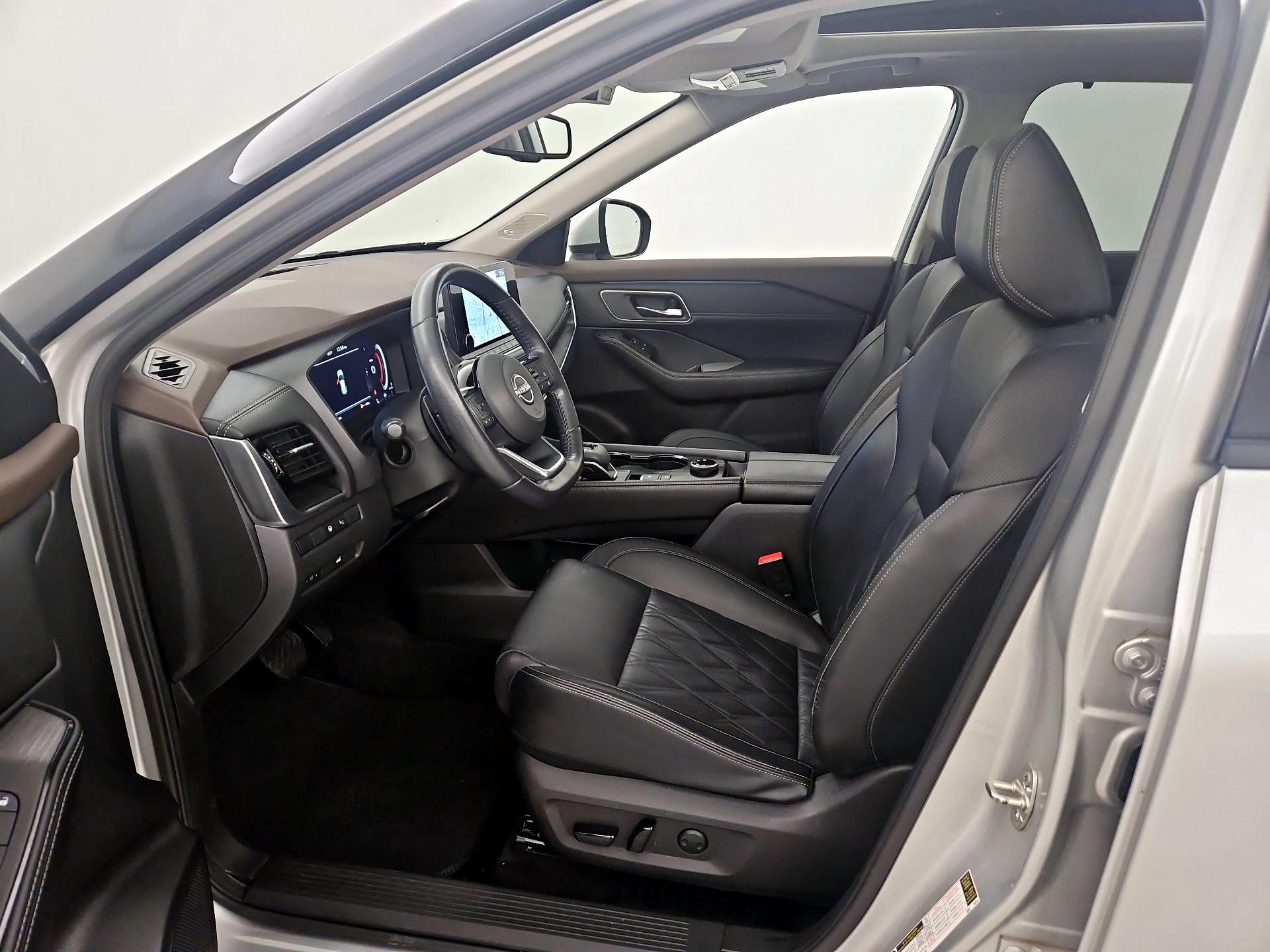 Thumbnail: 2023 Nissan Rogue - 11