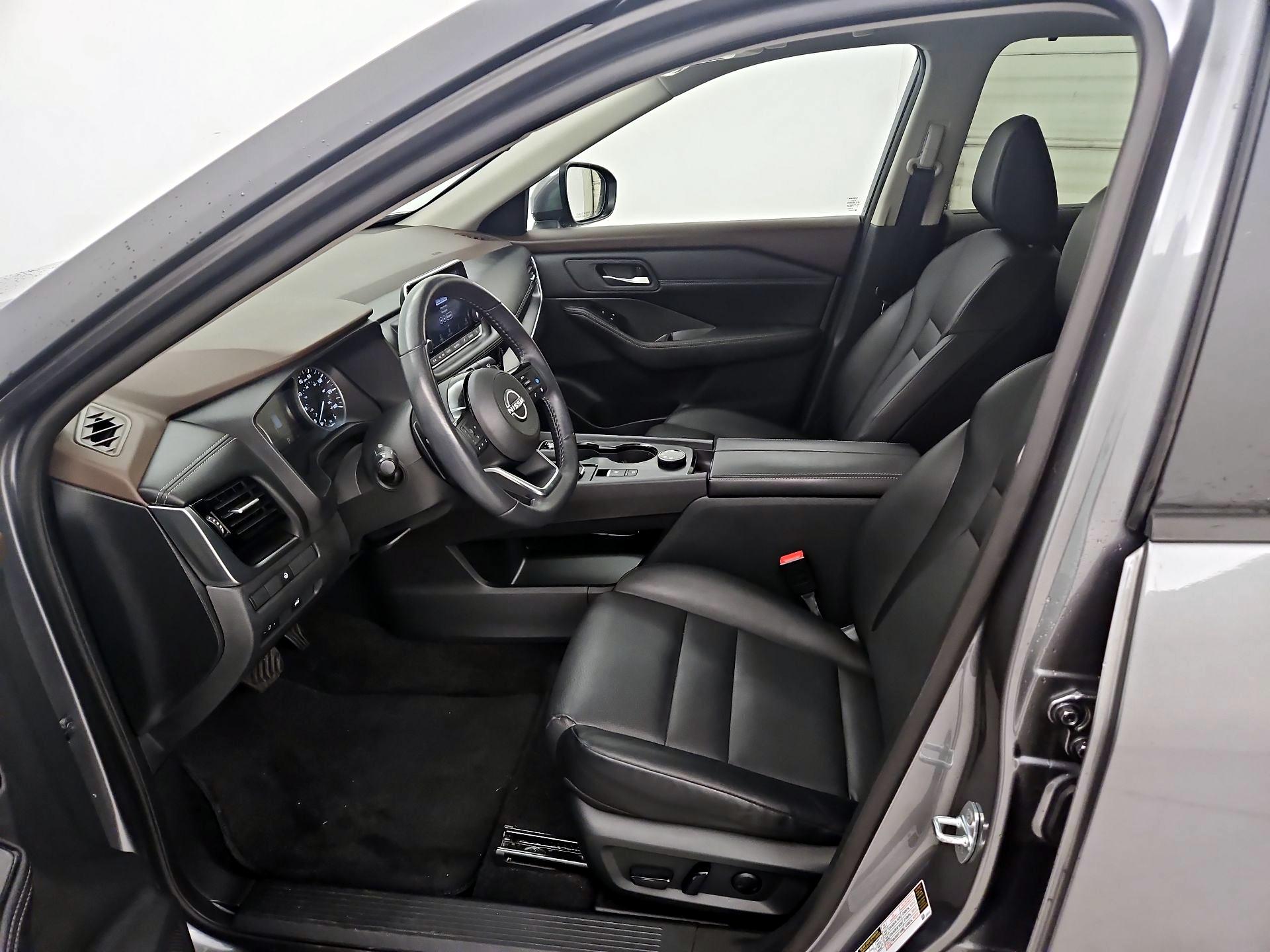 Thumbnail: 2023 Nissan Rogue - 11