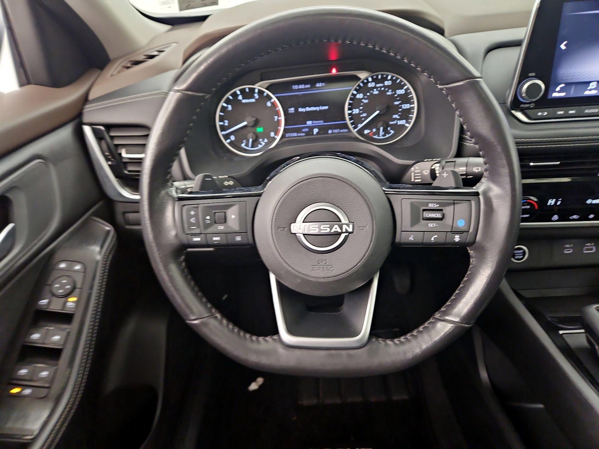 Thumbnail: 2022 Nissan Rogue - 10