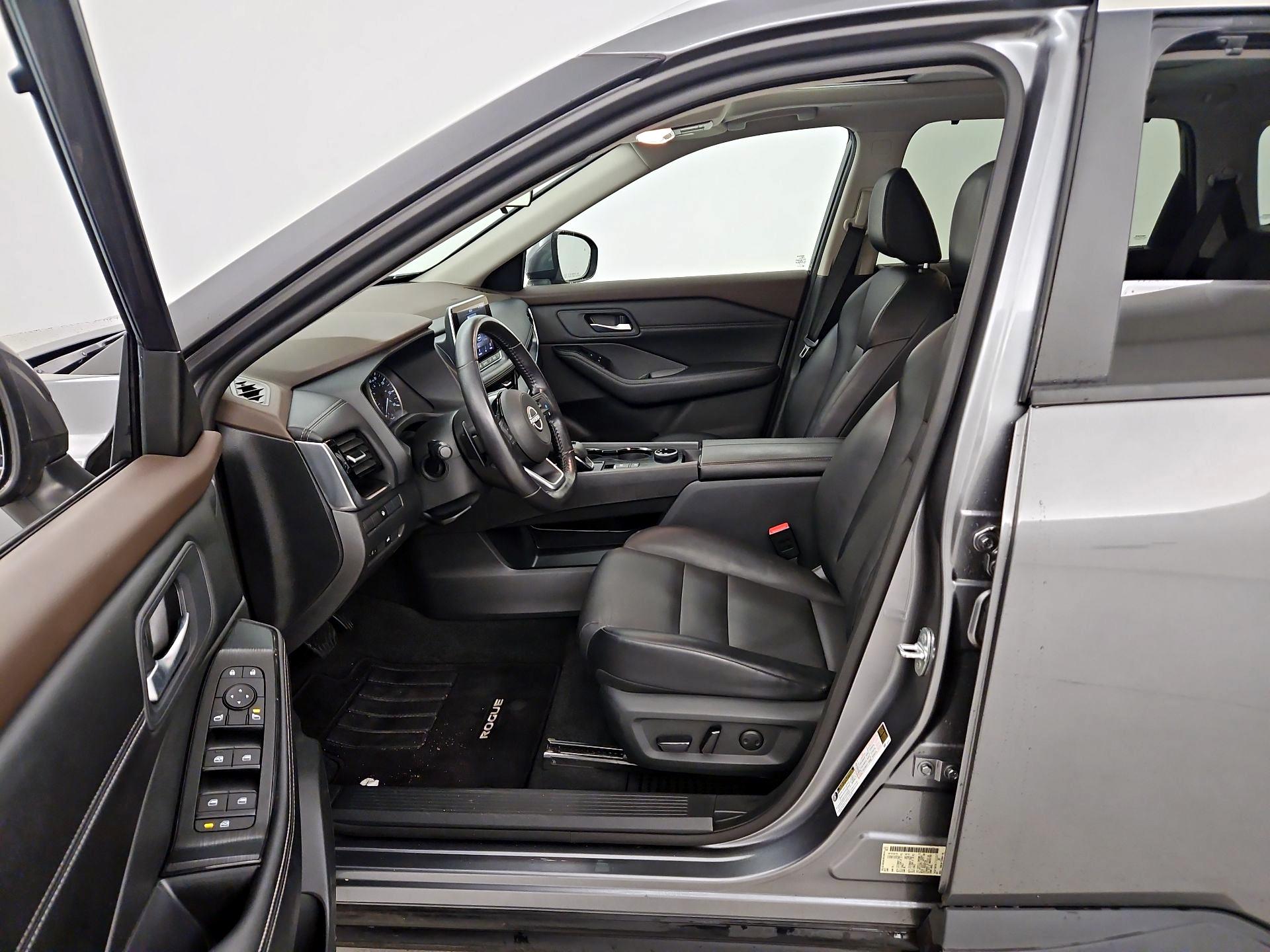 Thumbnail: 2022 Nissan Rogue - 11