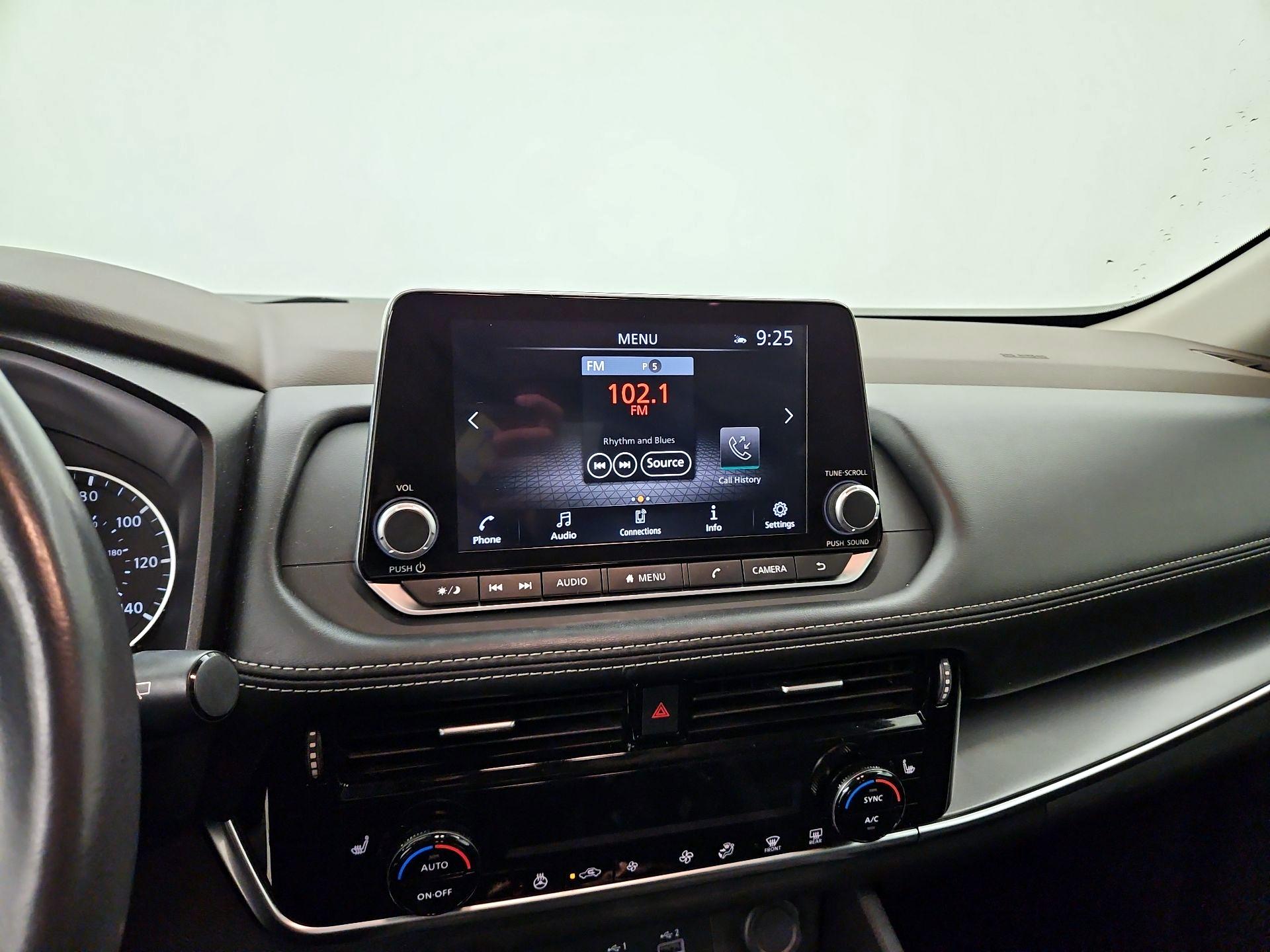 Thumbnail: 2022 Nissan Rogue - 15