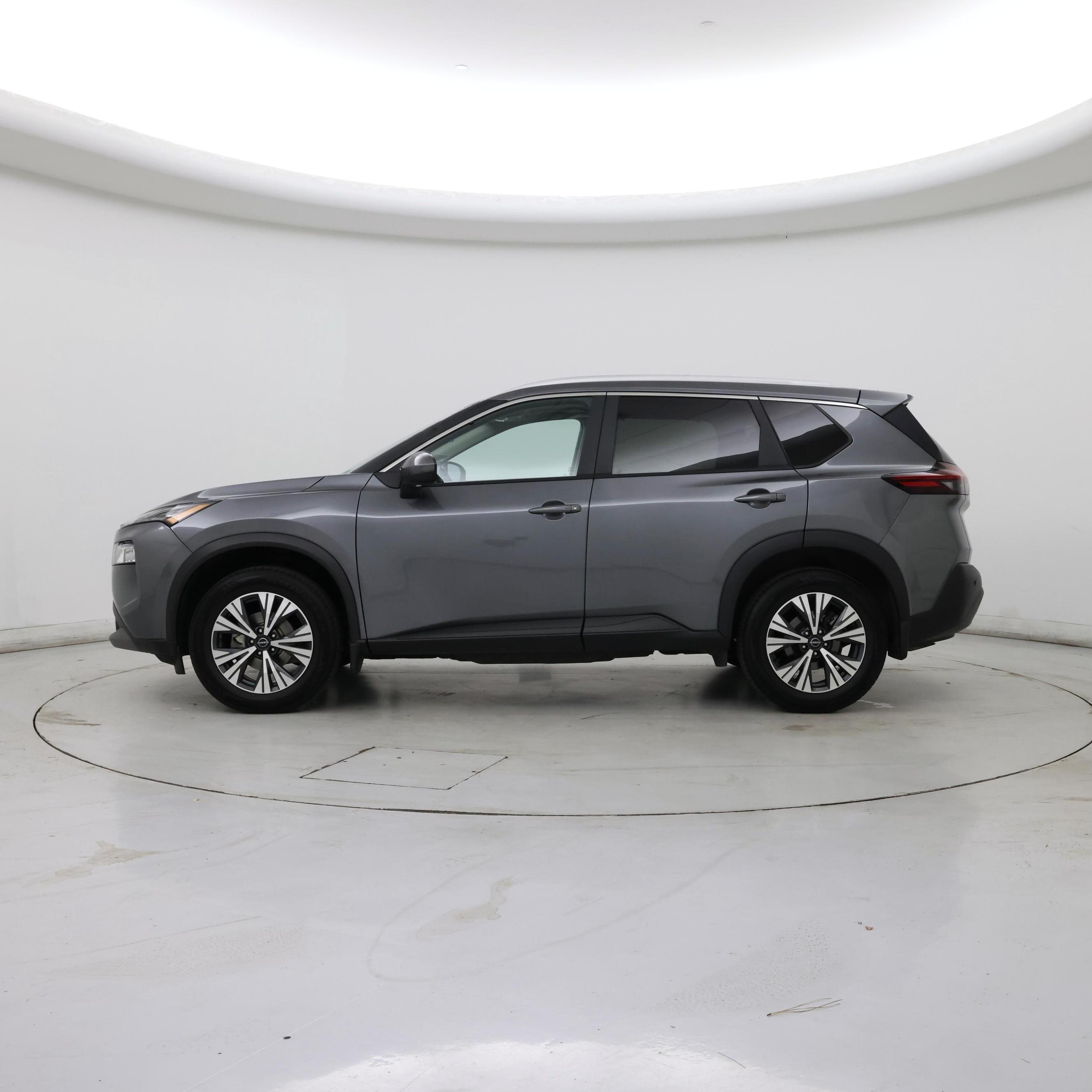 Thumbnail: 2022 Nissan Rogue - 3