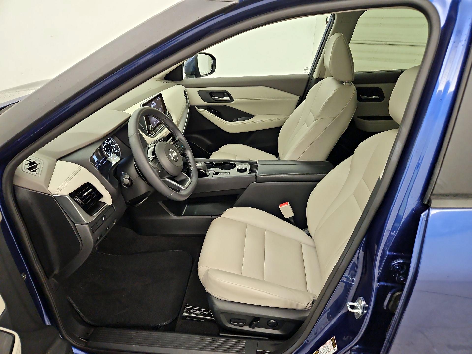 Thumbnail: 2023 Nissan Rogue - 11