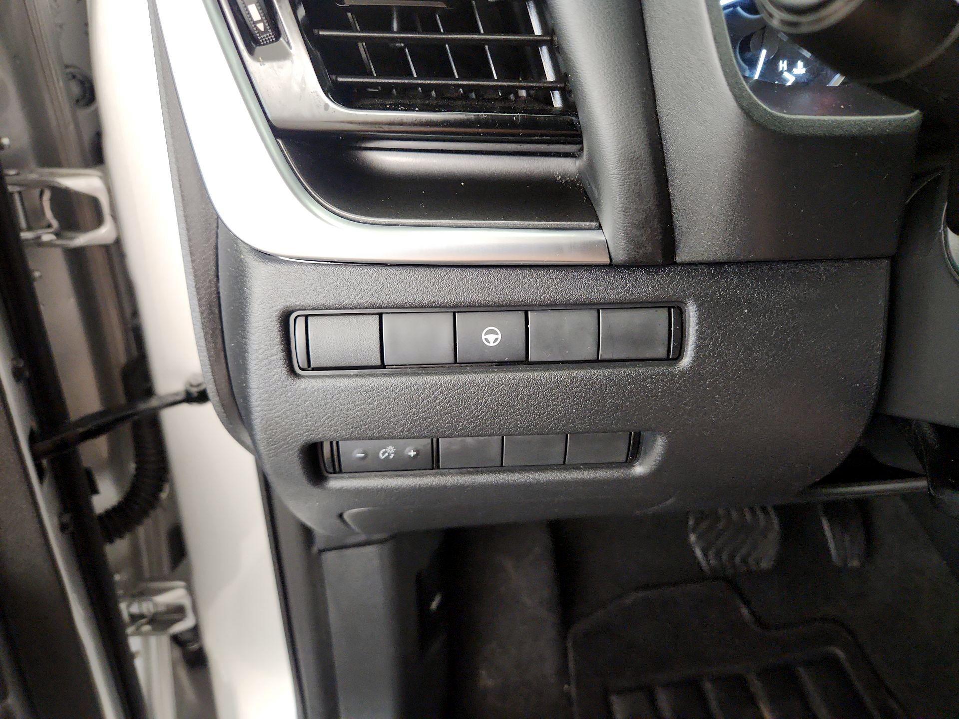 Thumbnail: 2022 Nissan Rogue - 13