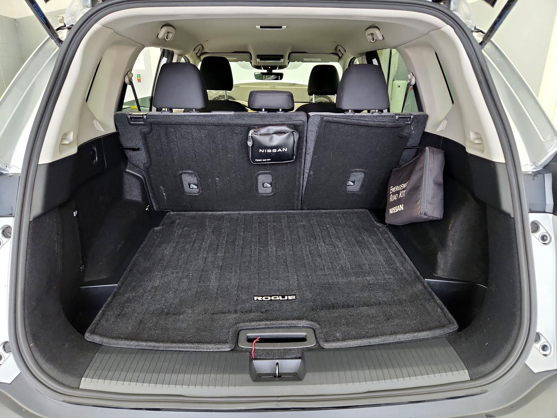 Thumbnail: 2022 Nissan Rogue - 20