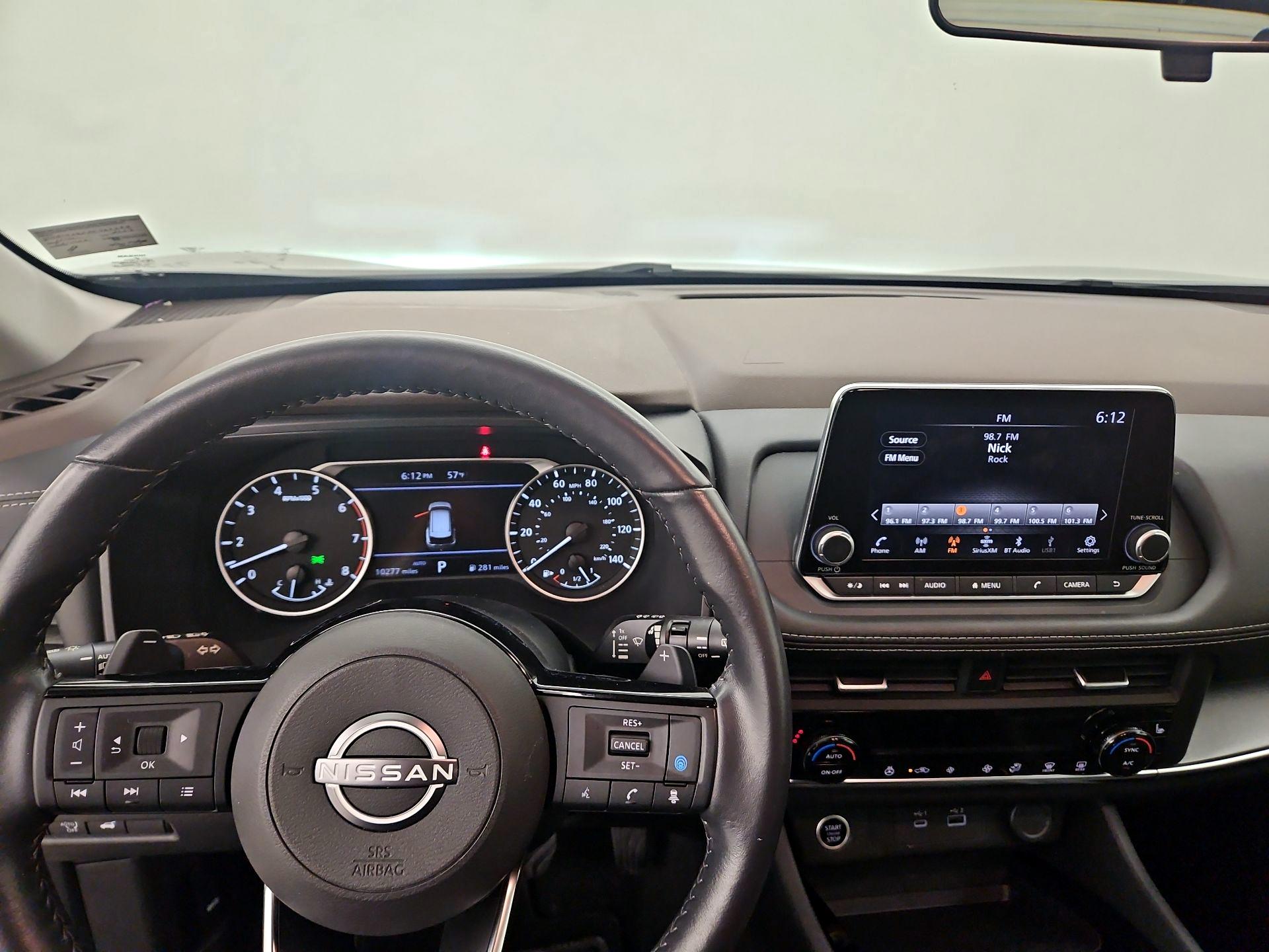 Thumbnail: 2023 Nissan Rogue - 9