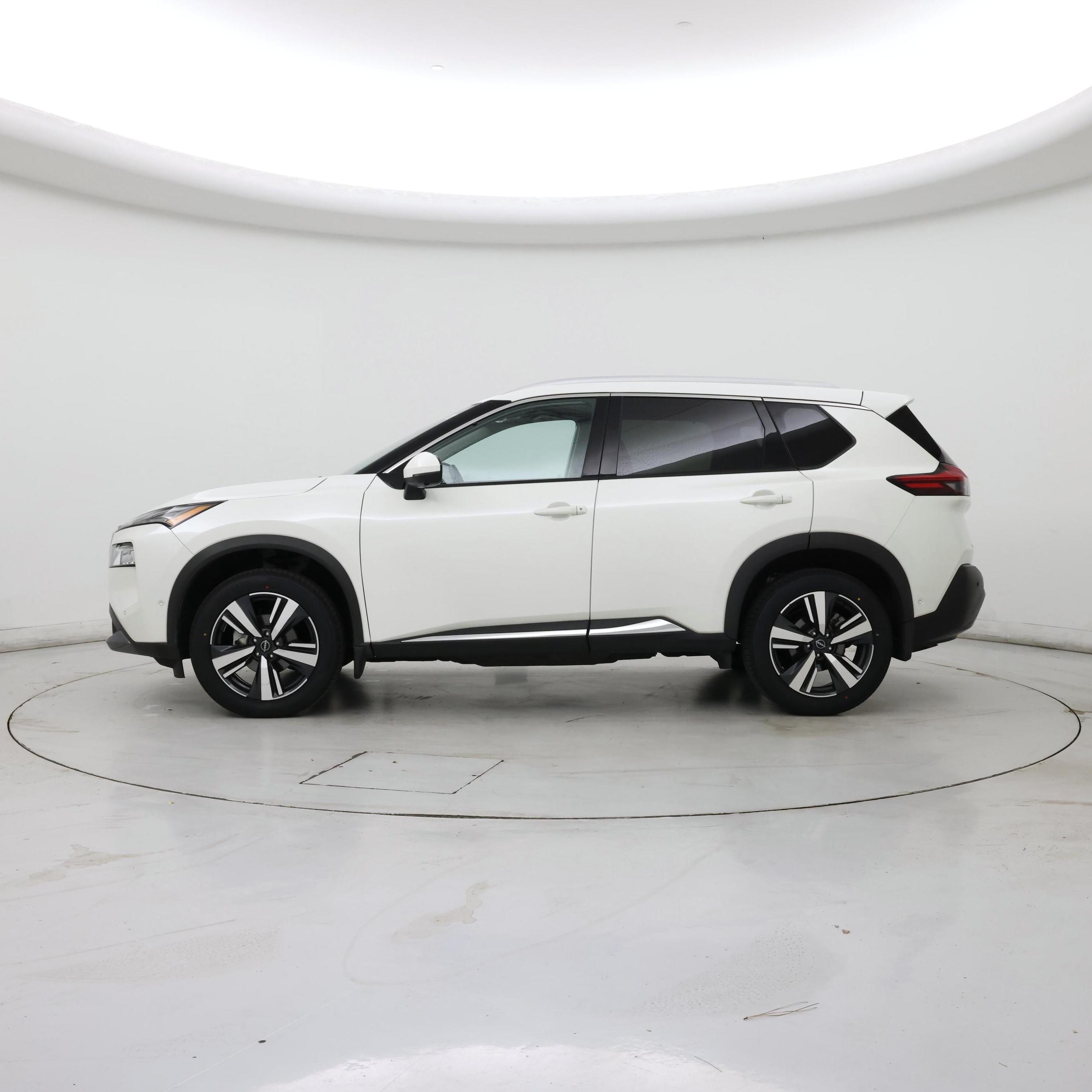 Thumbnail: 2023 Nissan Rogue - 3