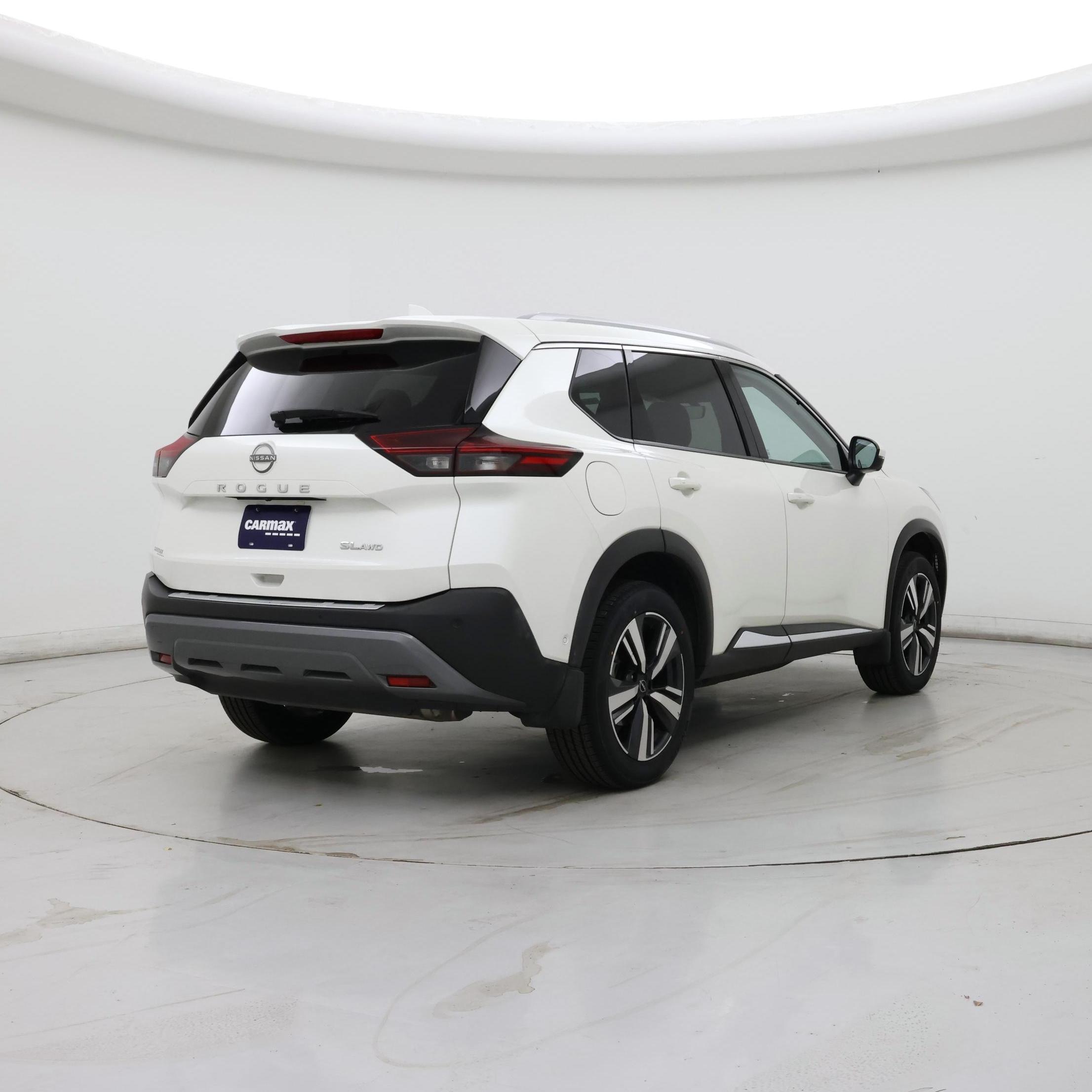 Thumbnail: 2023 Nissan Rogue - 8