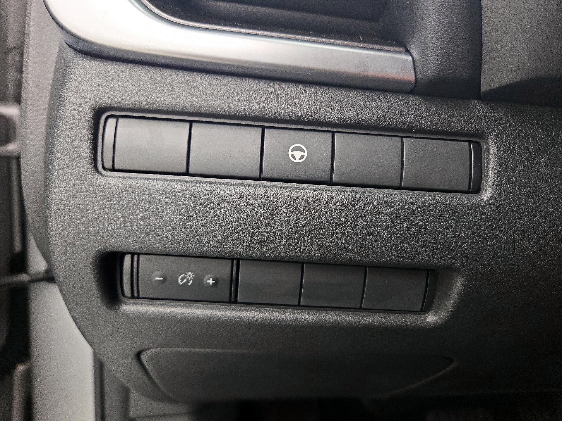 Thumbnail: 2023 Nissan Rogue - 13