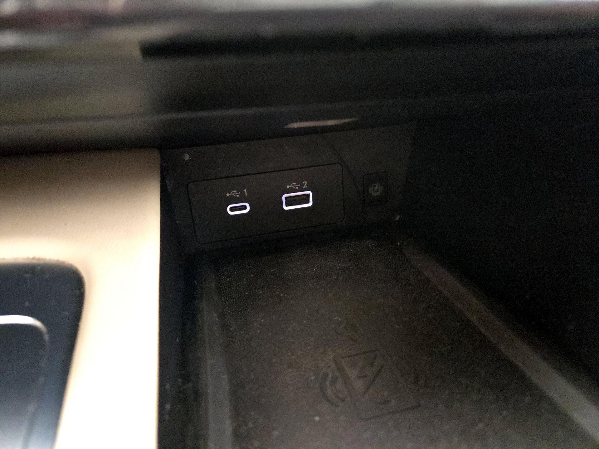 Thumbnail: 2023 INFINITI QX60 - 18